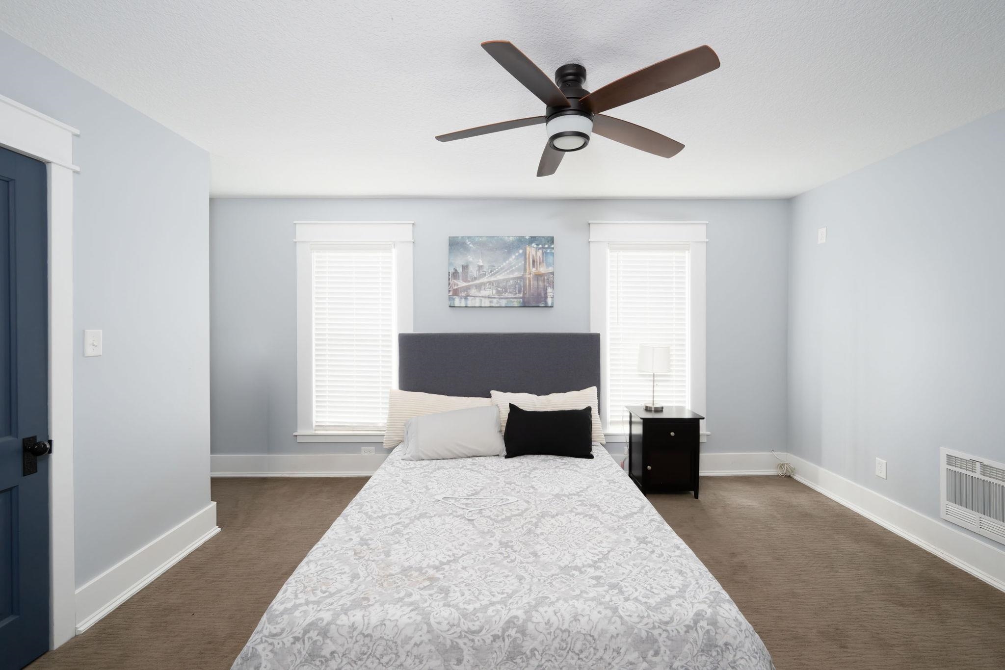 Photo 15 of 58 Madison Street