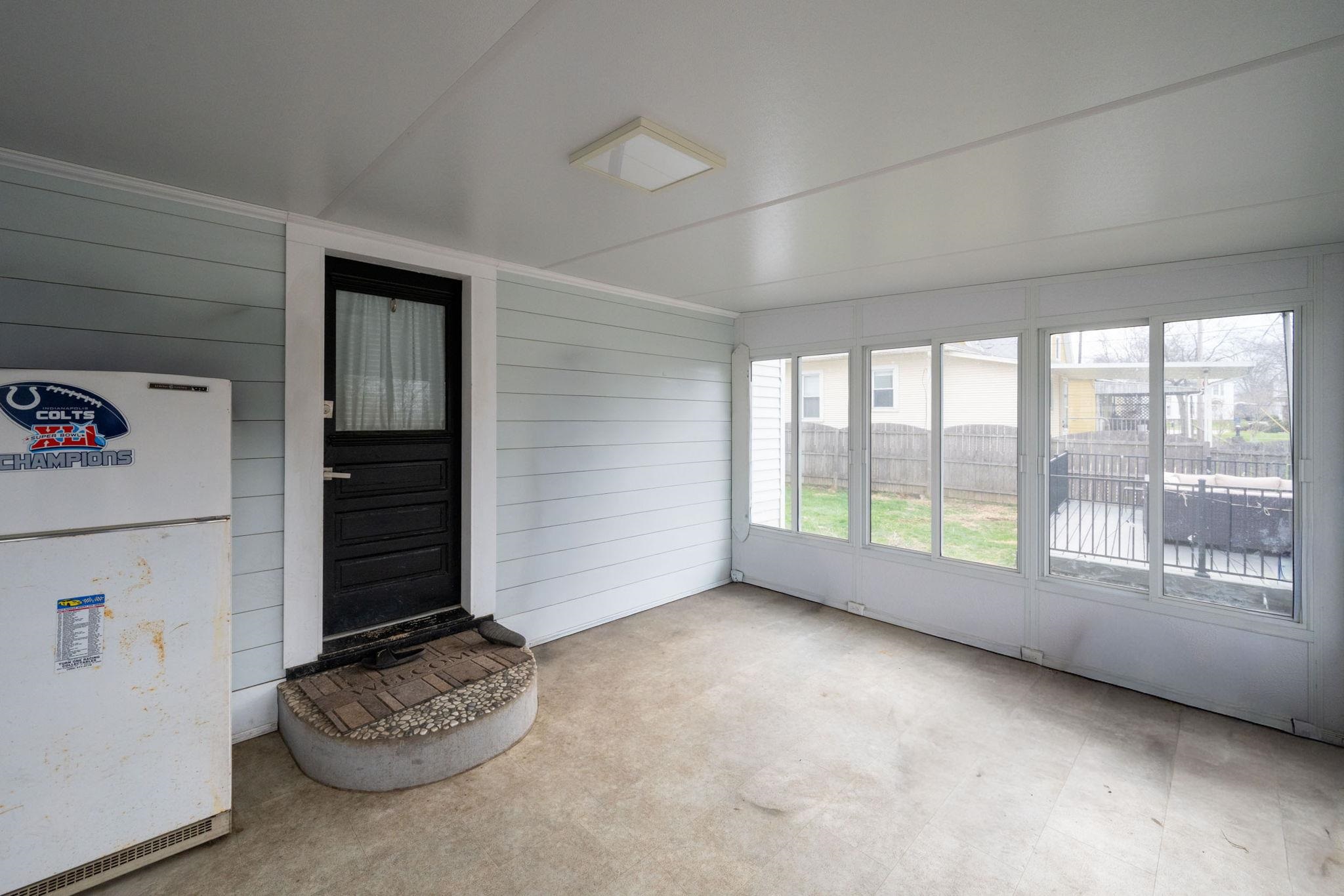 Photo 25 of 58 Madison Street