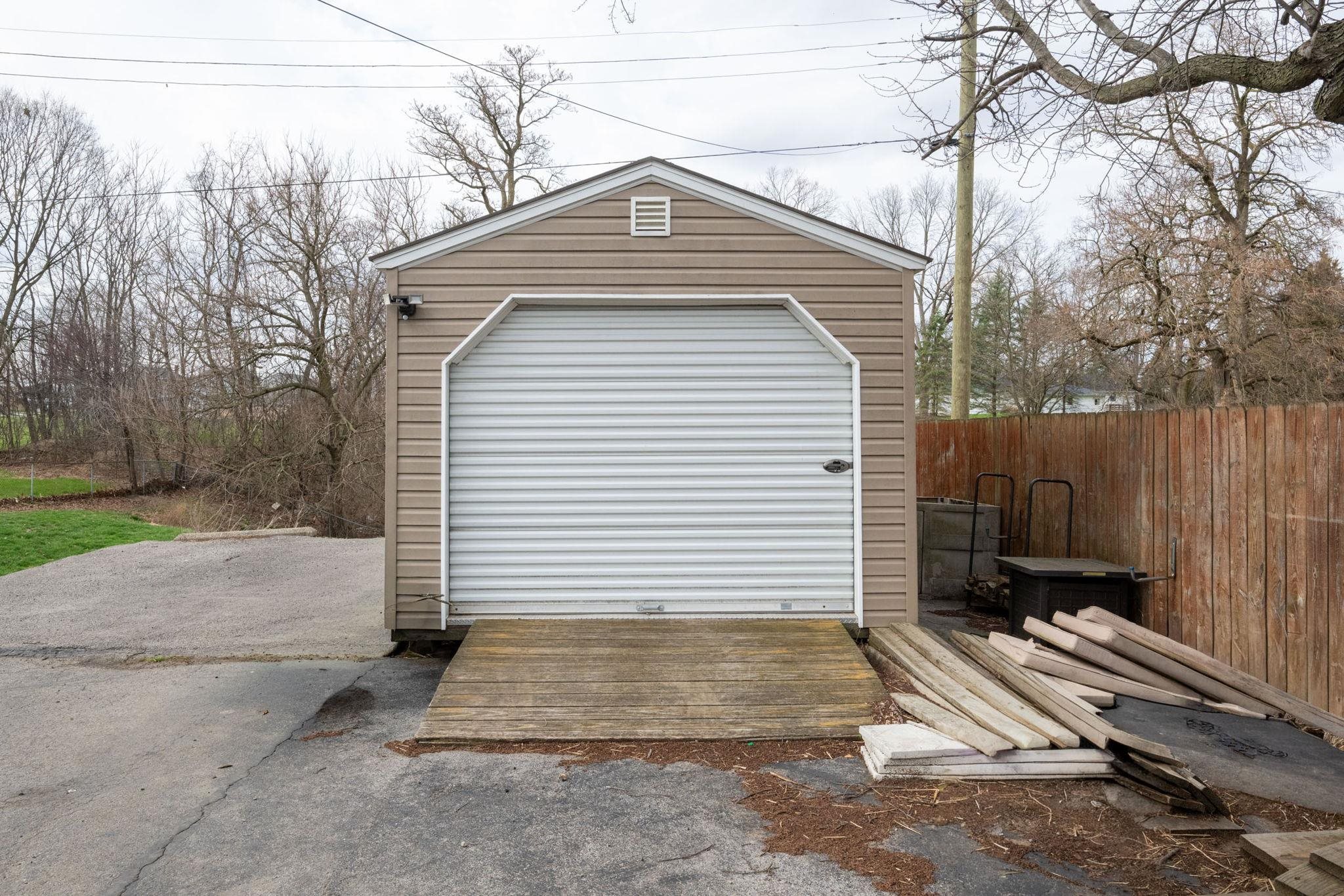 Photo 28 of 58 Madison Street