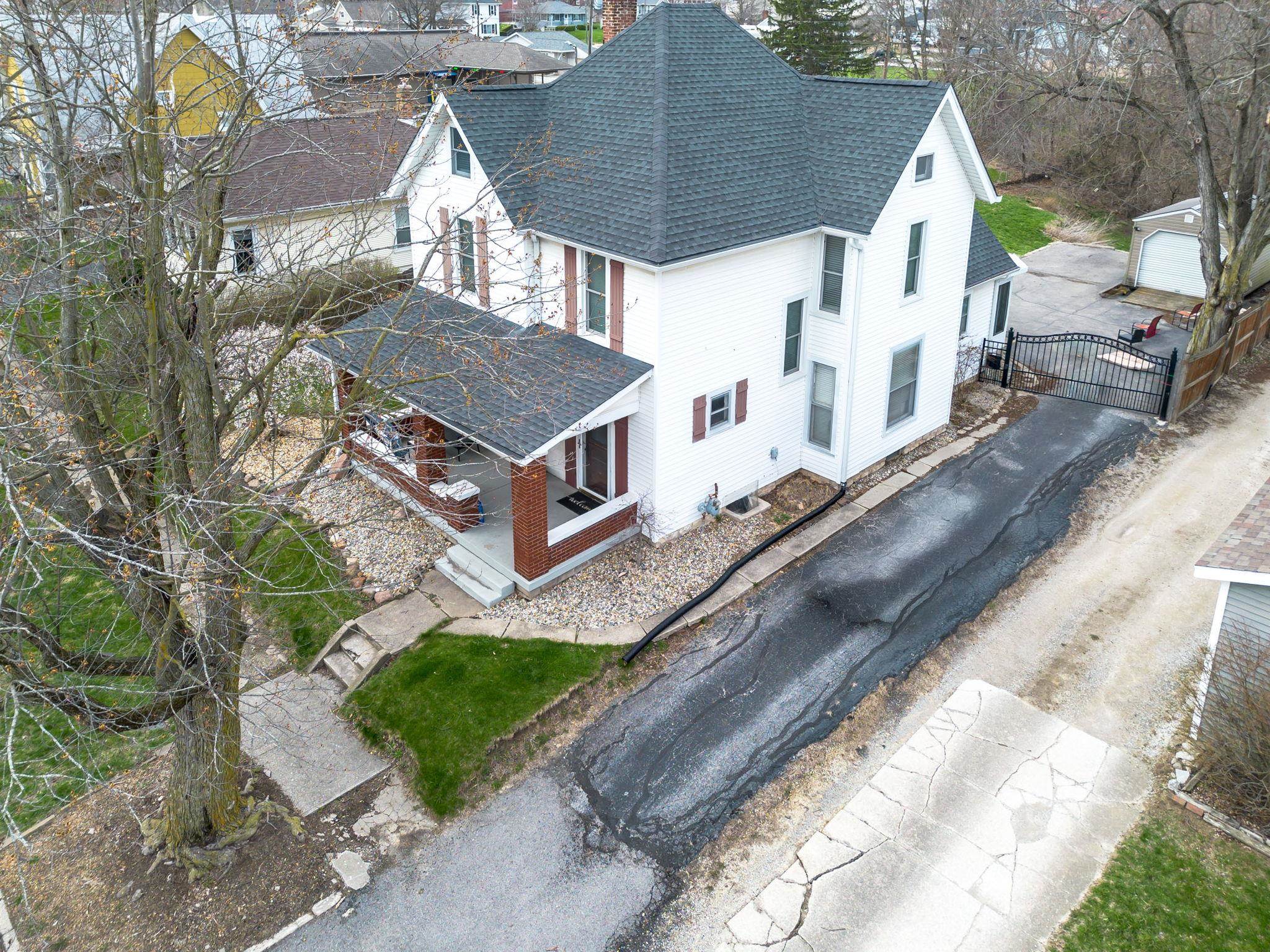 Photo 30 of 58 Madison Street