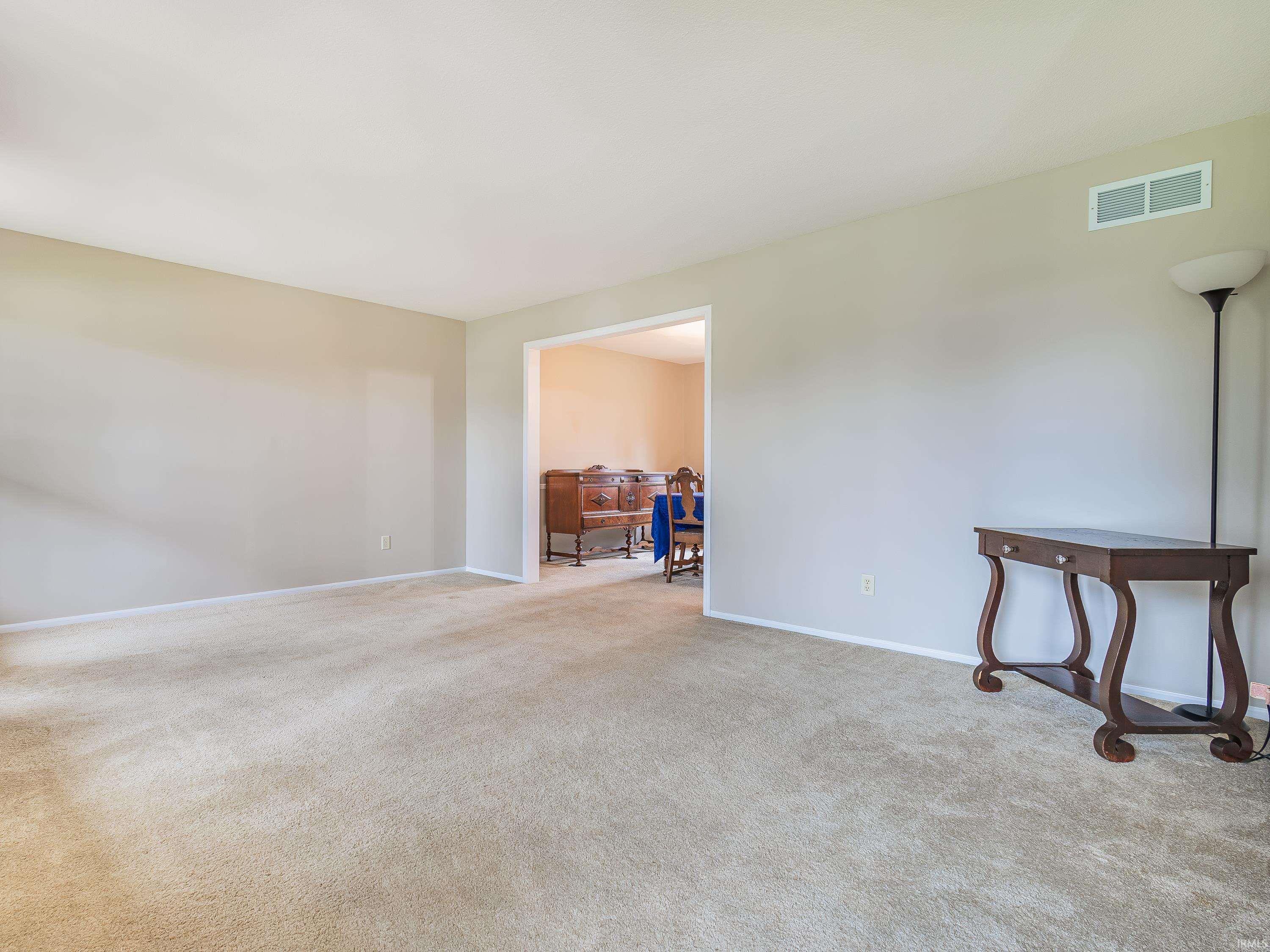 Photo 2 of 6821 Belle Plain Cove