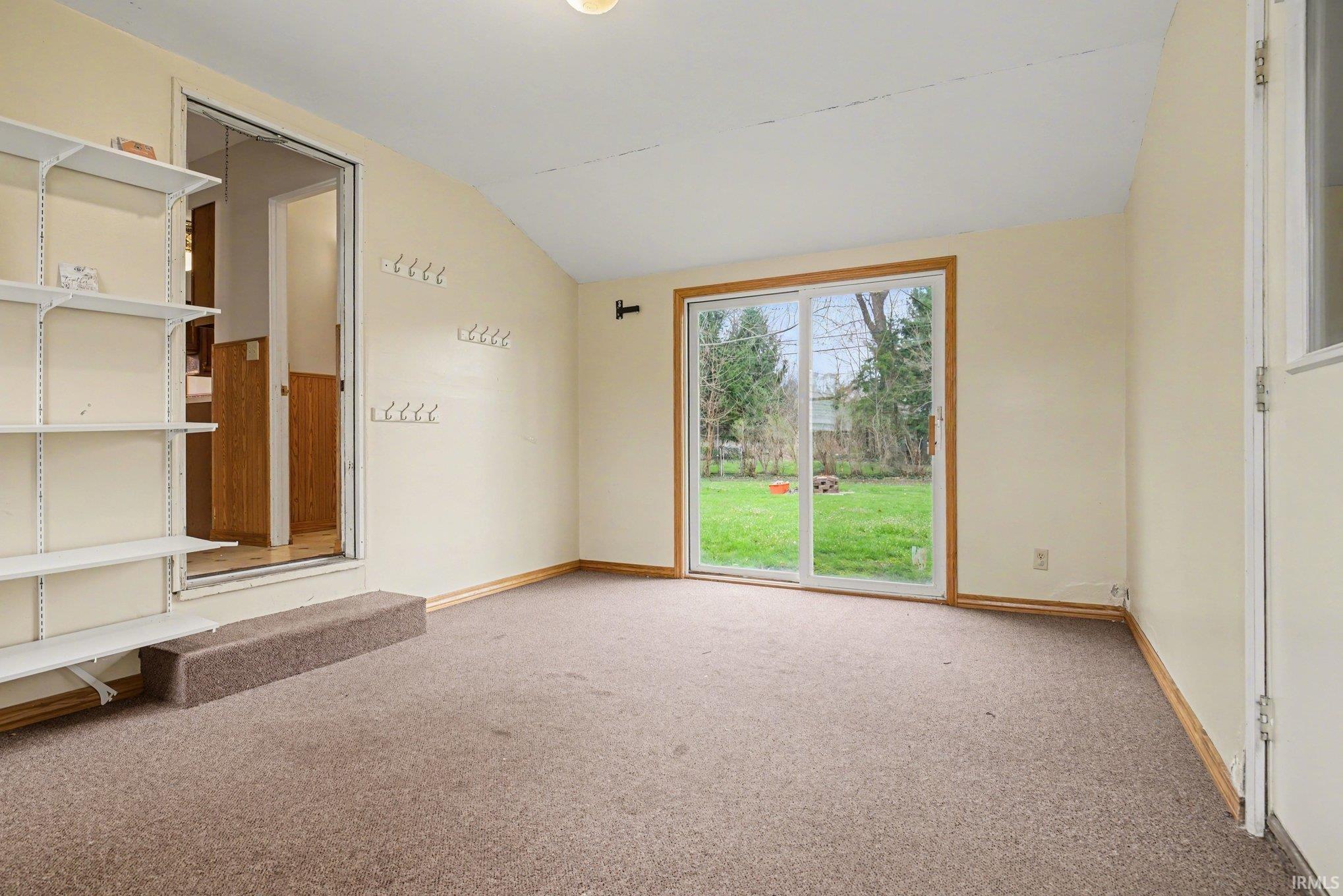 Photo 5 of 40 Greenway Drive