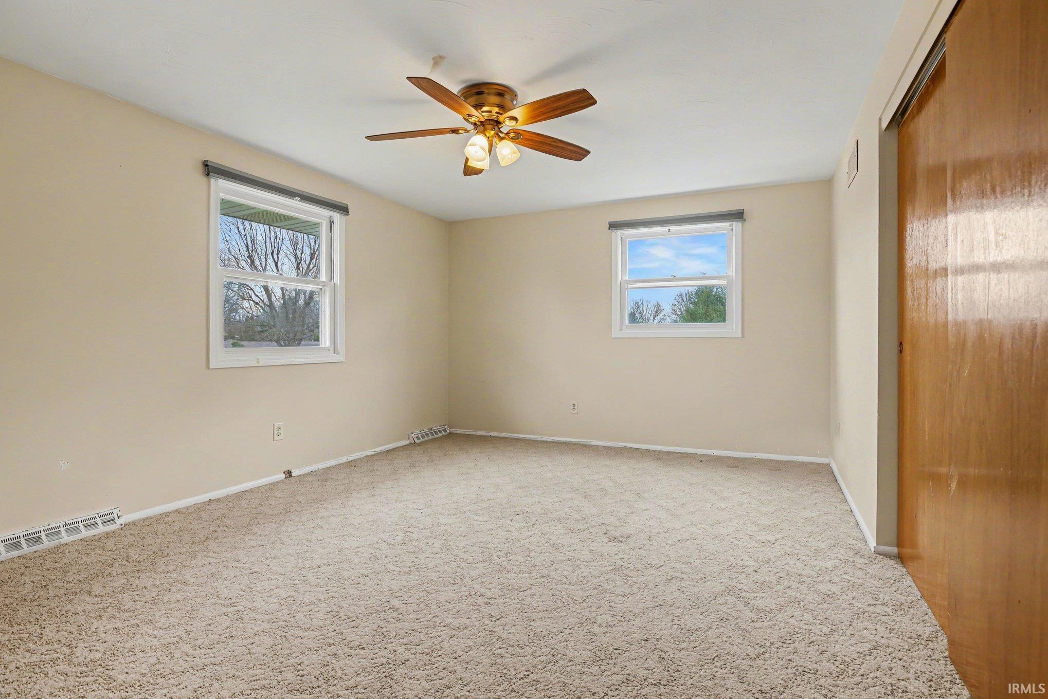 Photo 9 of 40 Greenway Drive