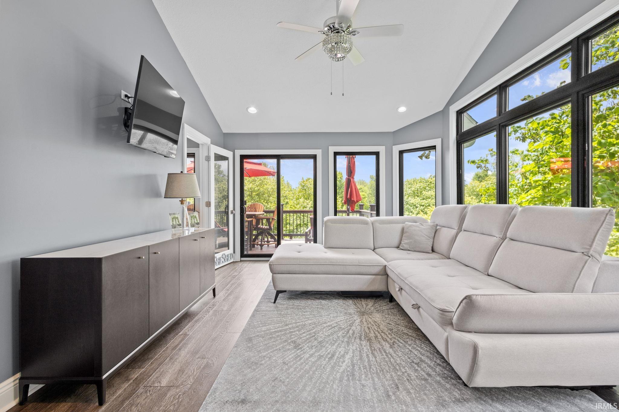 Photo 6 of 2227 Turnberry Lane