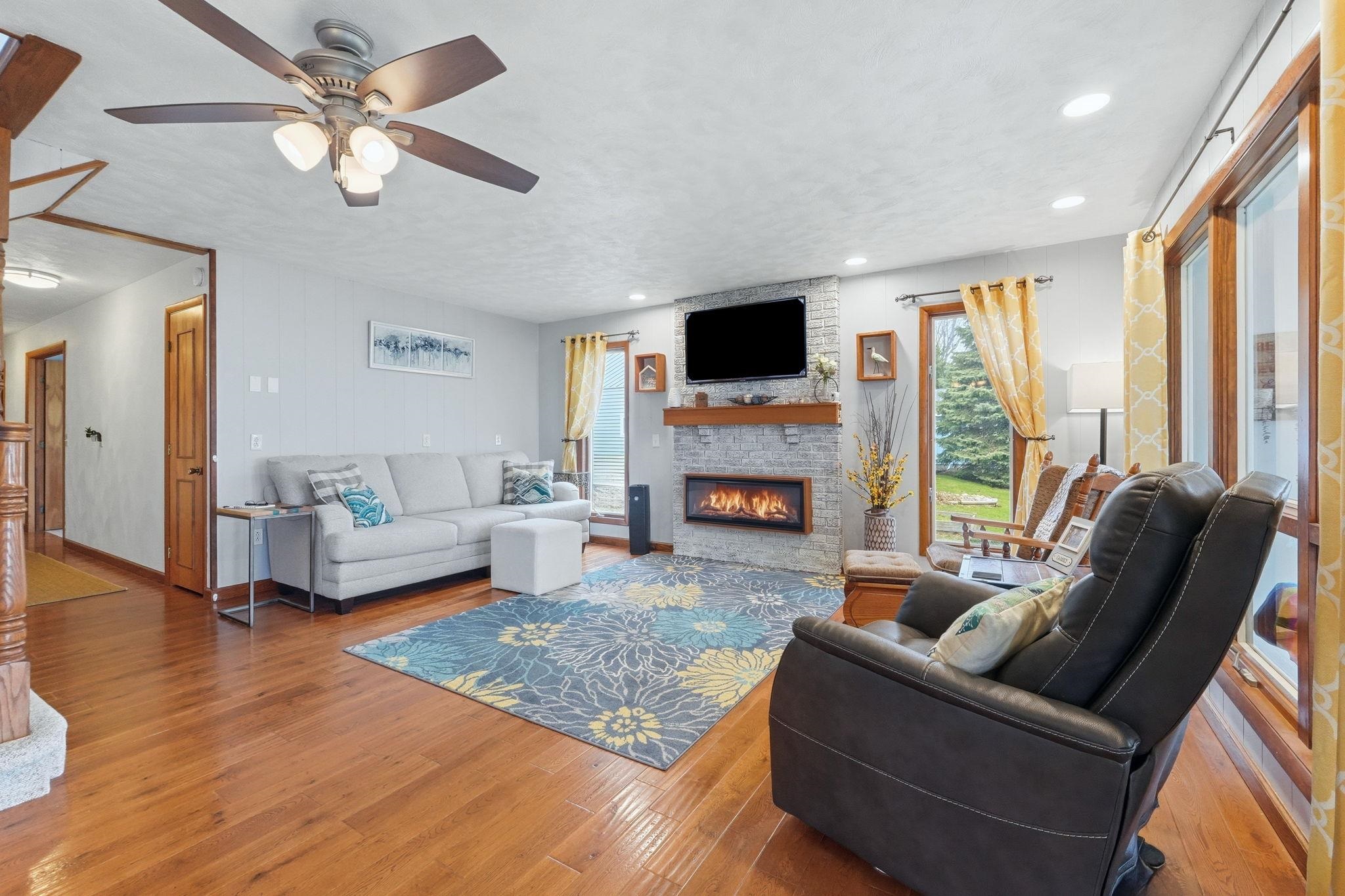 Photo 11 of 6055 N 190 W