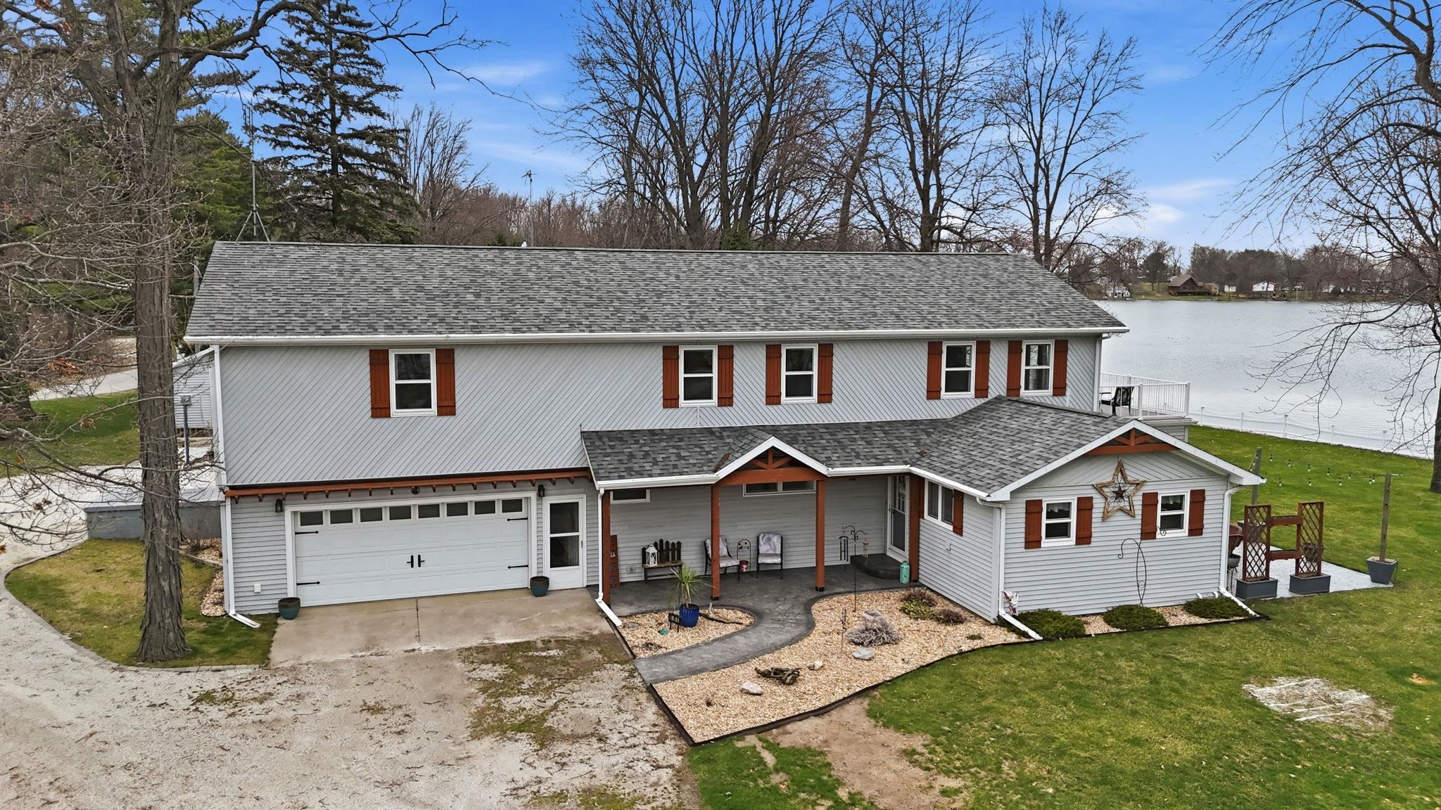 Photo 4 of 6055 N 190 W