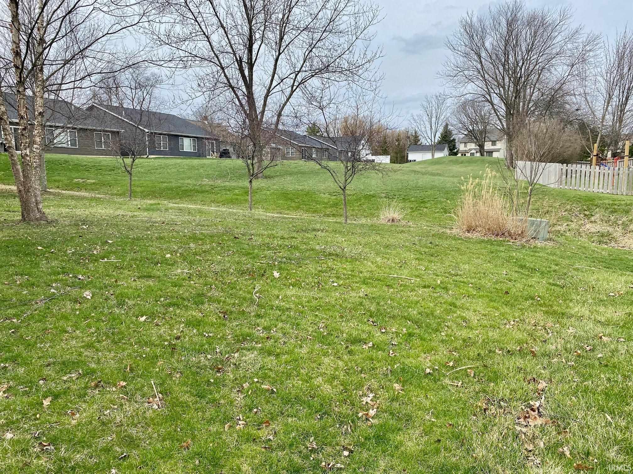 View of yard with a residential view