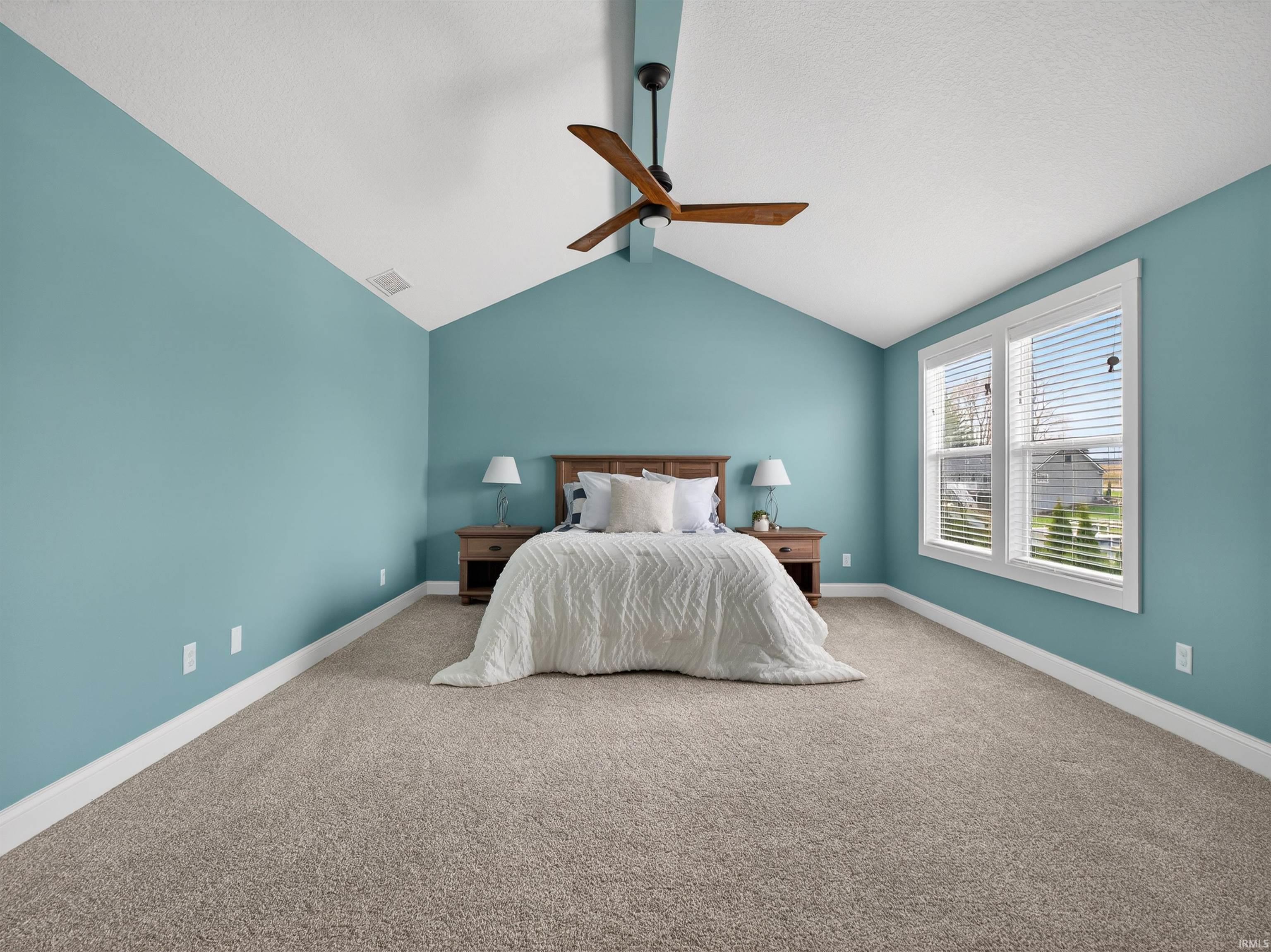 Photo 18 of 10469 N Moore Street