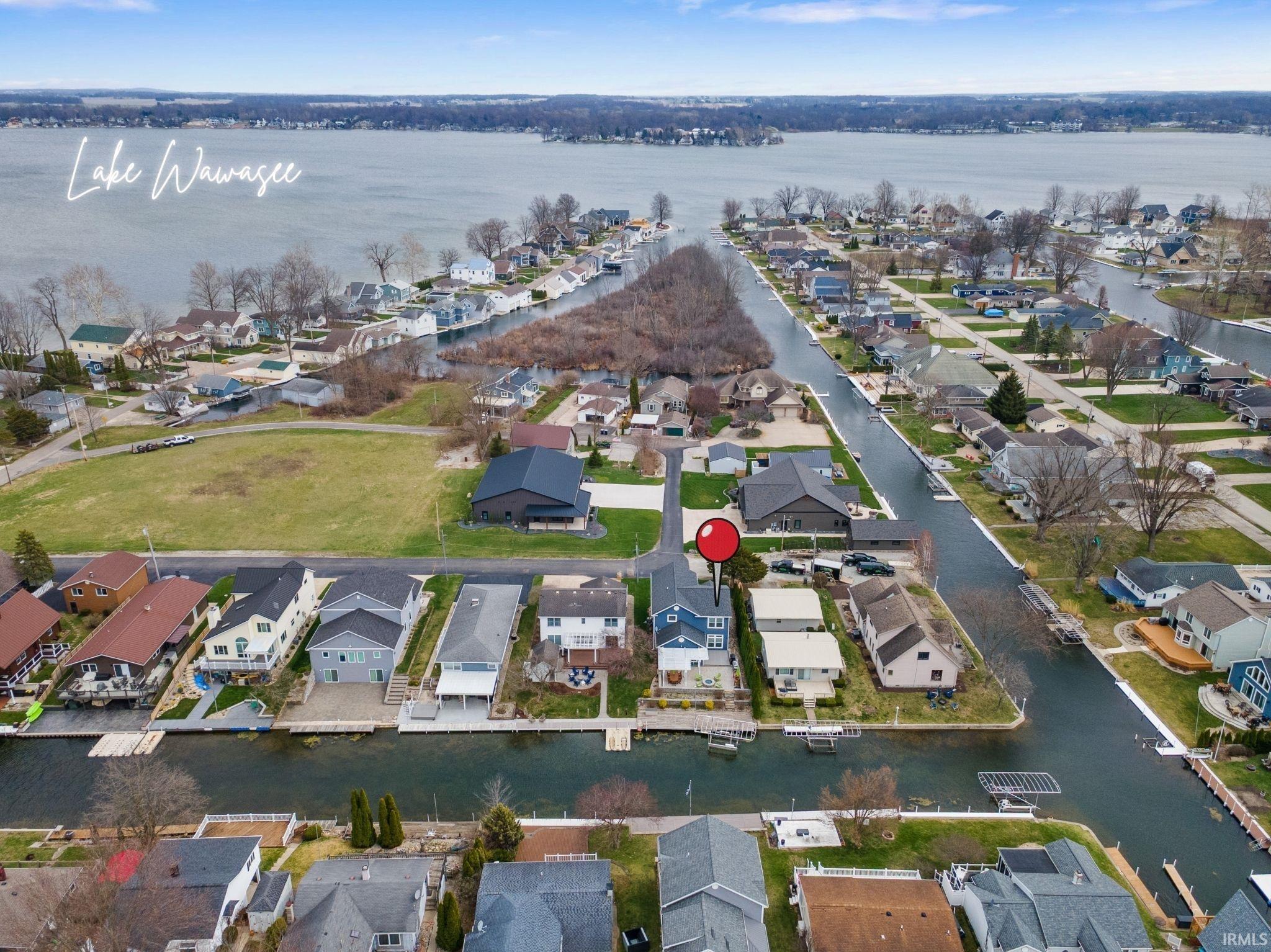 Photo 2 of 10469 N Moore Street