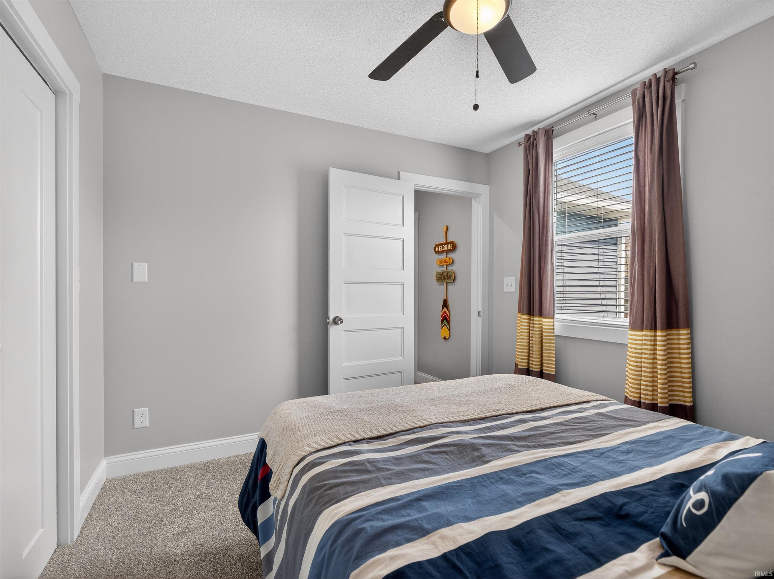 Photo 24 of 10469 N Moore Street