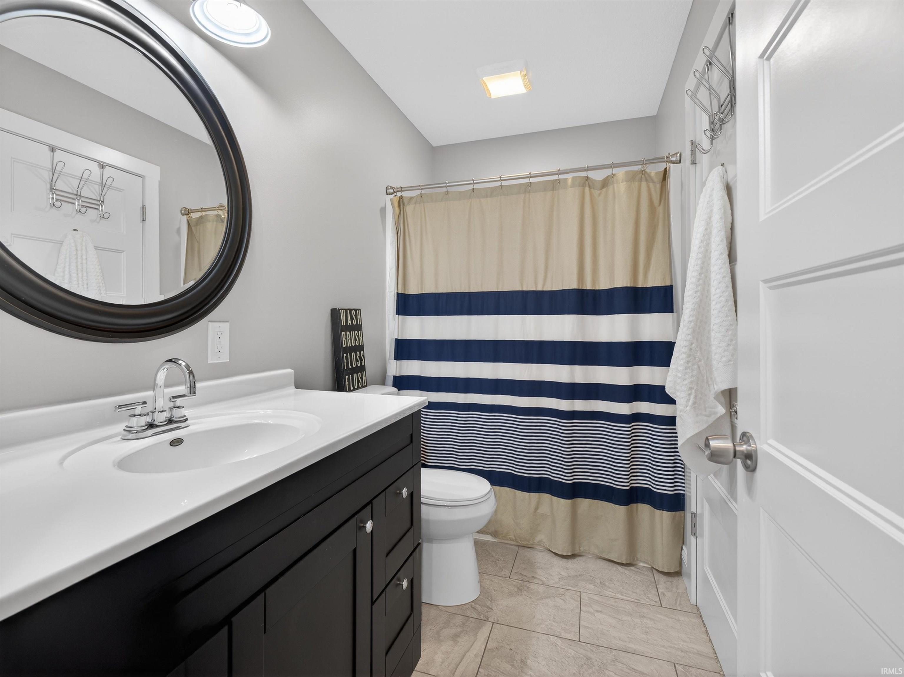 Photo 26 of 10469 N Moore Street