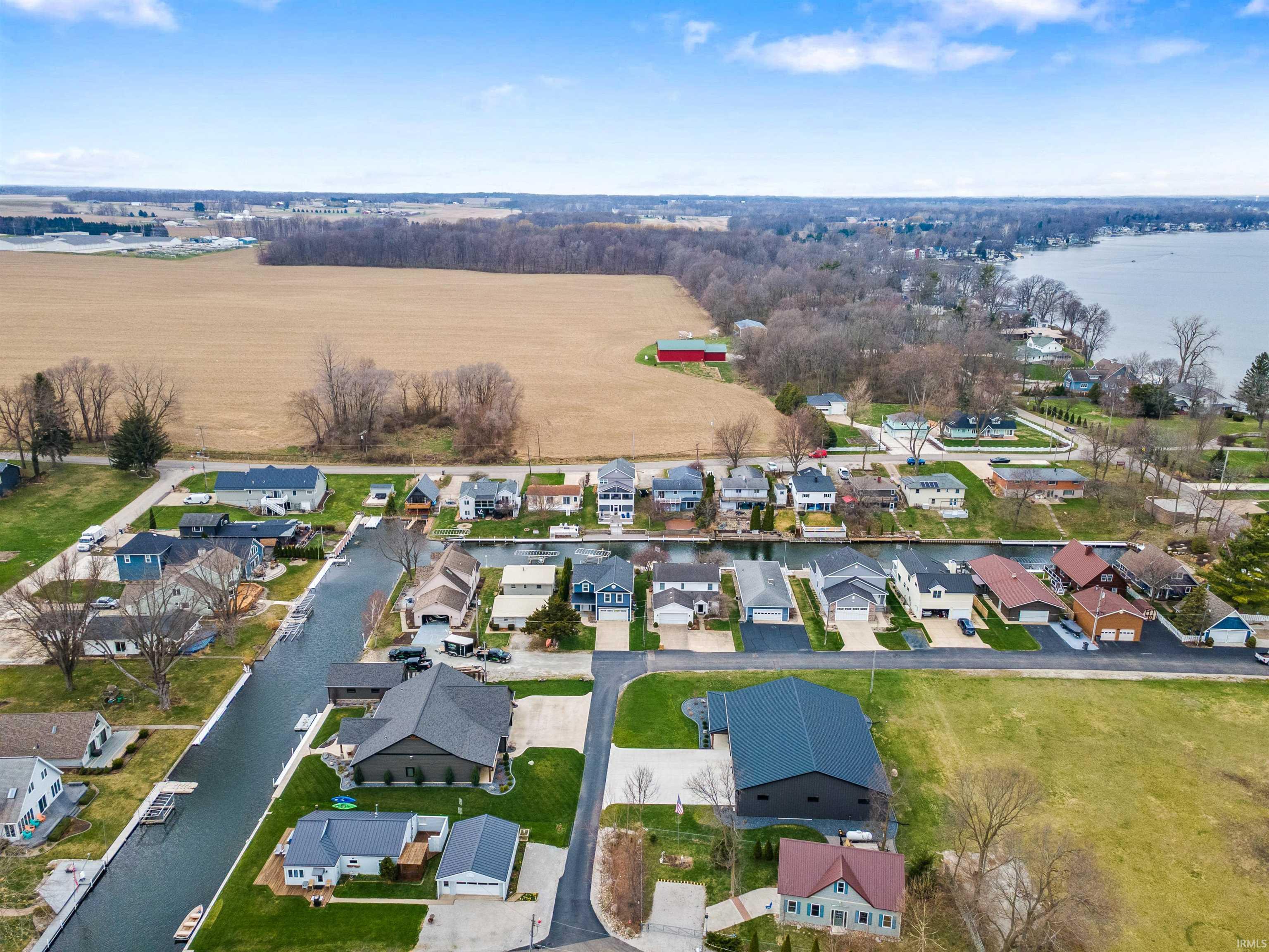 Photo 34 of 10469 N Moore Street