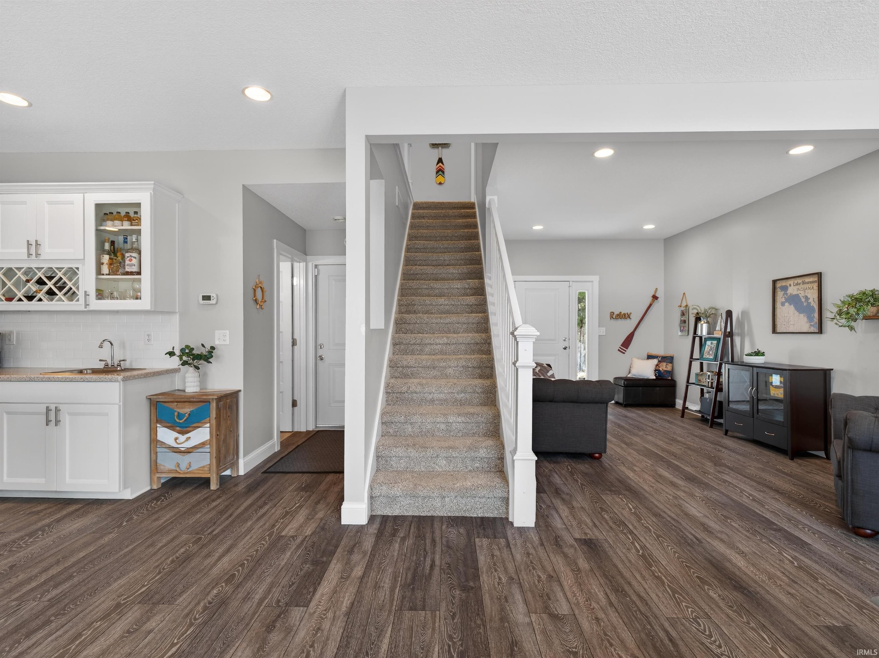 Photo 7 of 10469 N Moore Street