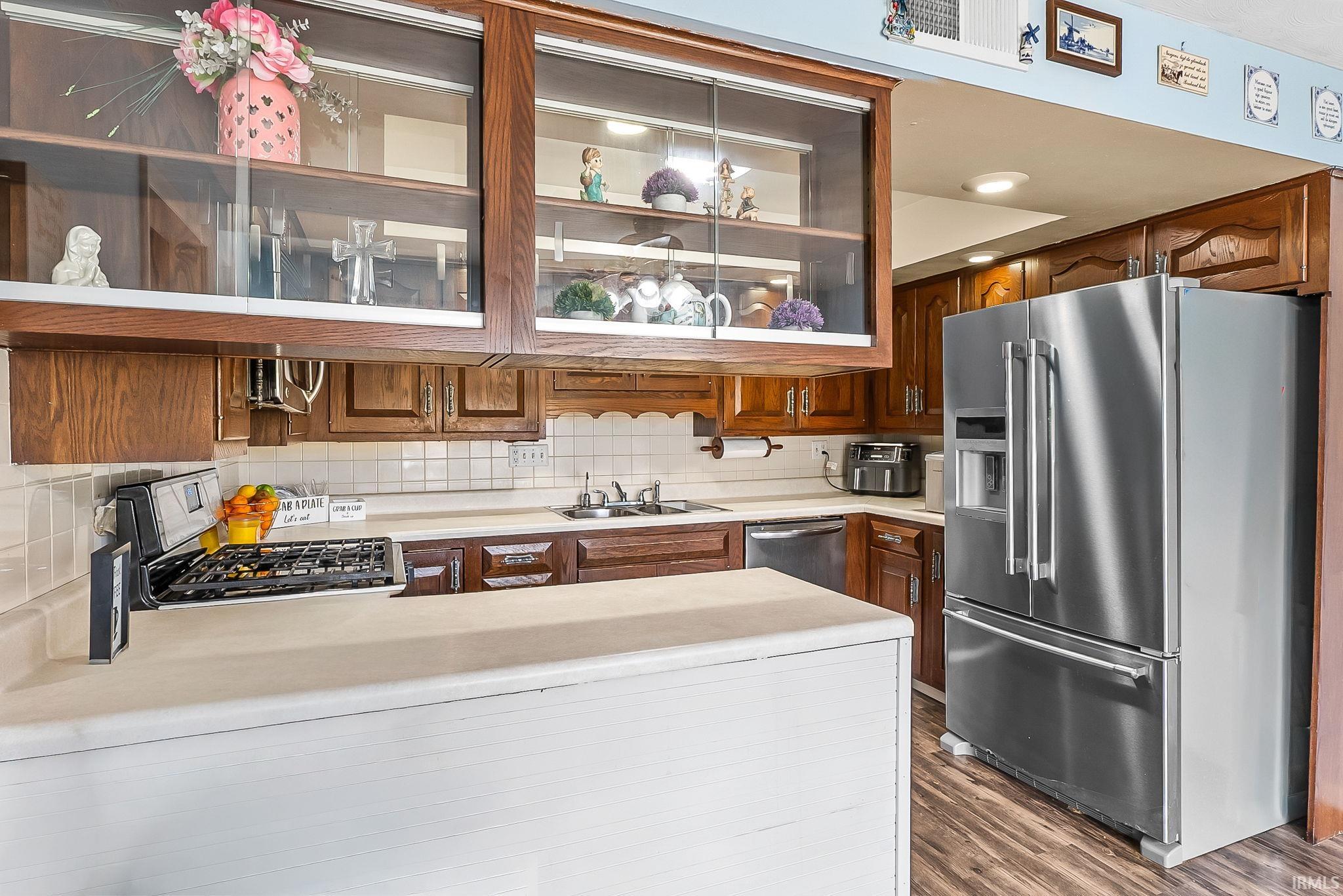 Photo 12 of 1426 Lakewood Drive