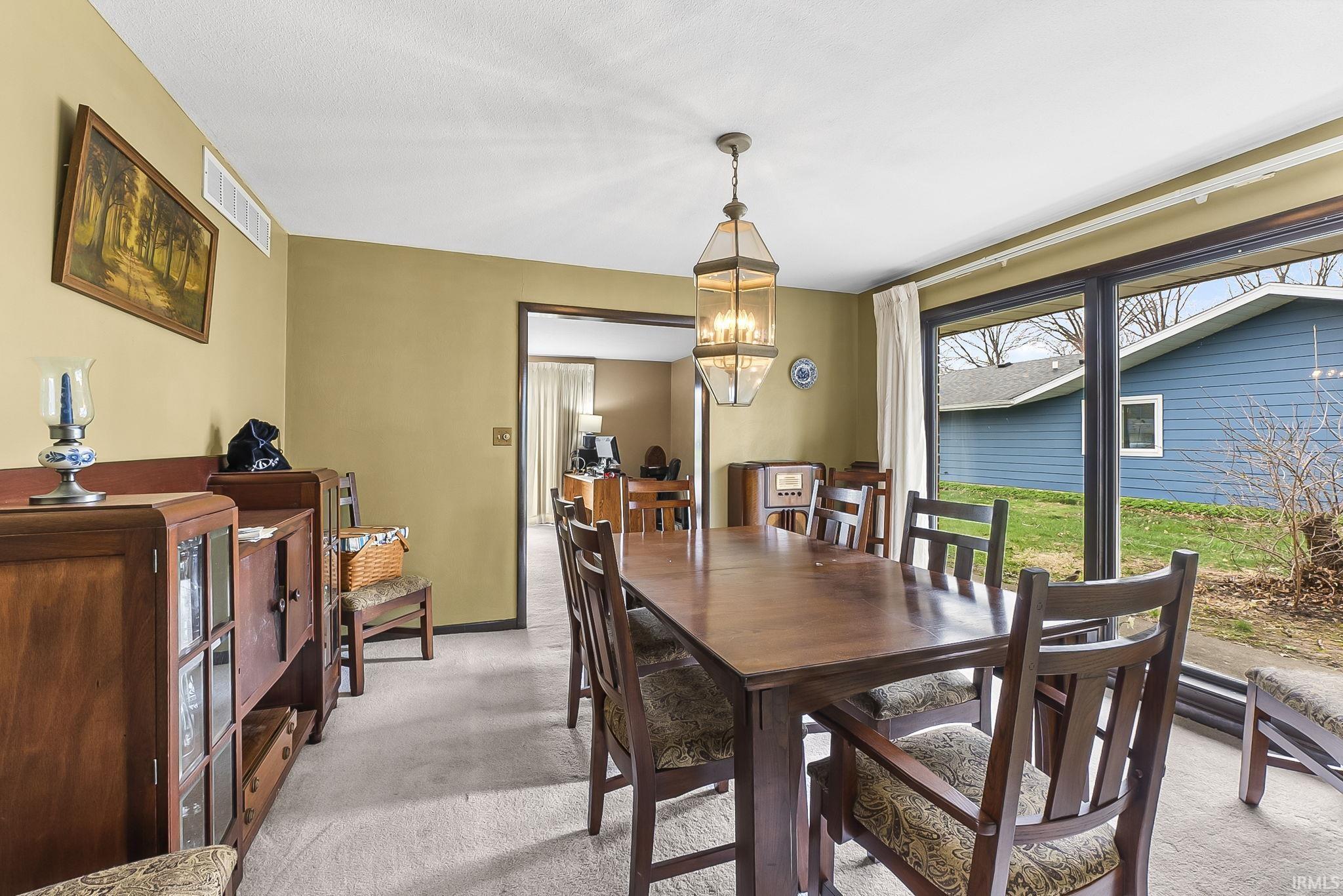 Photo 7 of 1426 Lakewood Drive