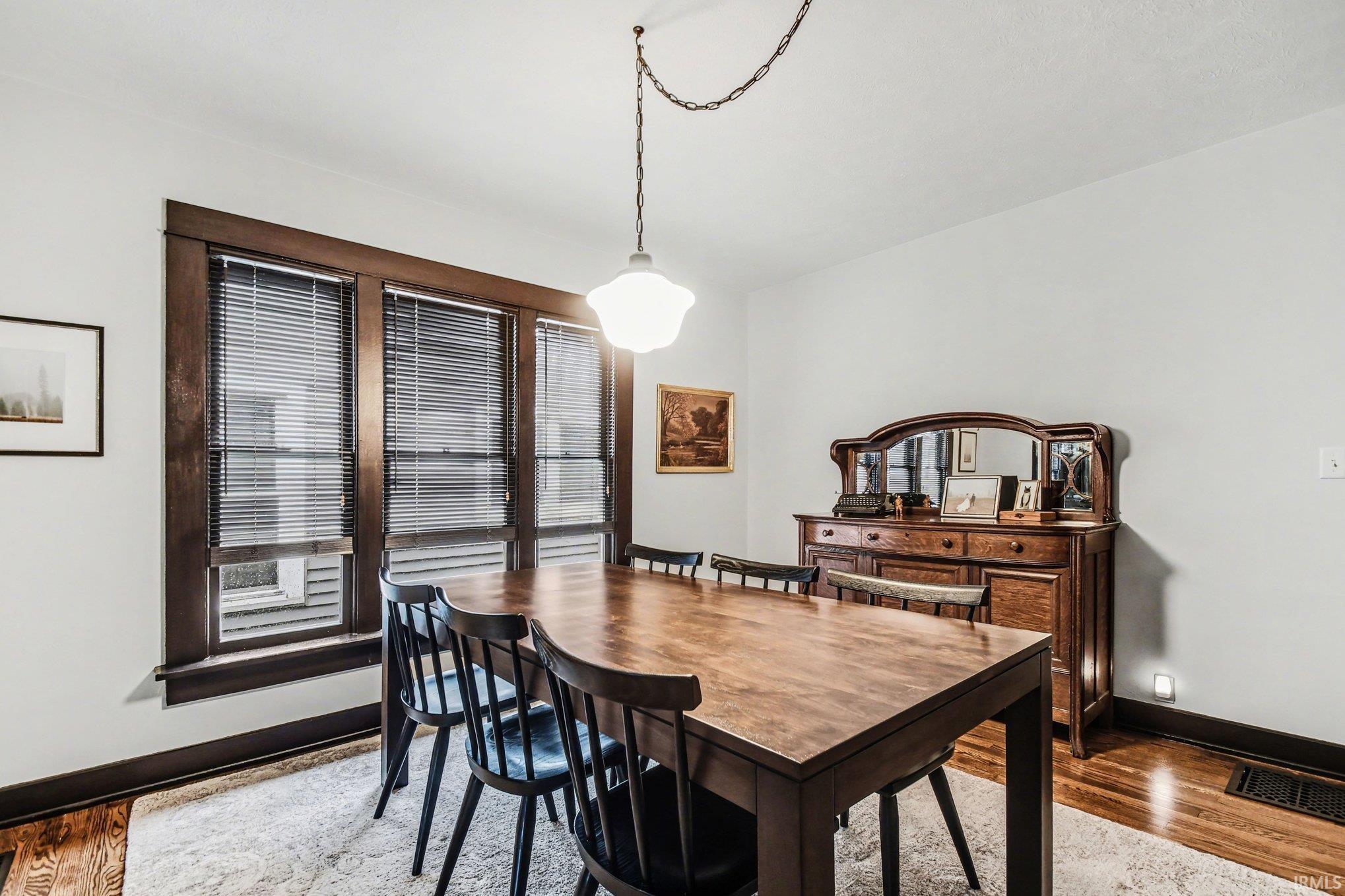 Photo 11 of 809 S 6Th Street