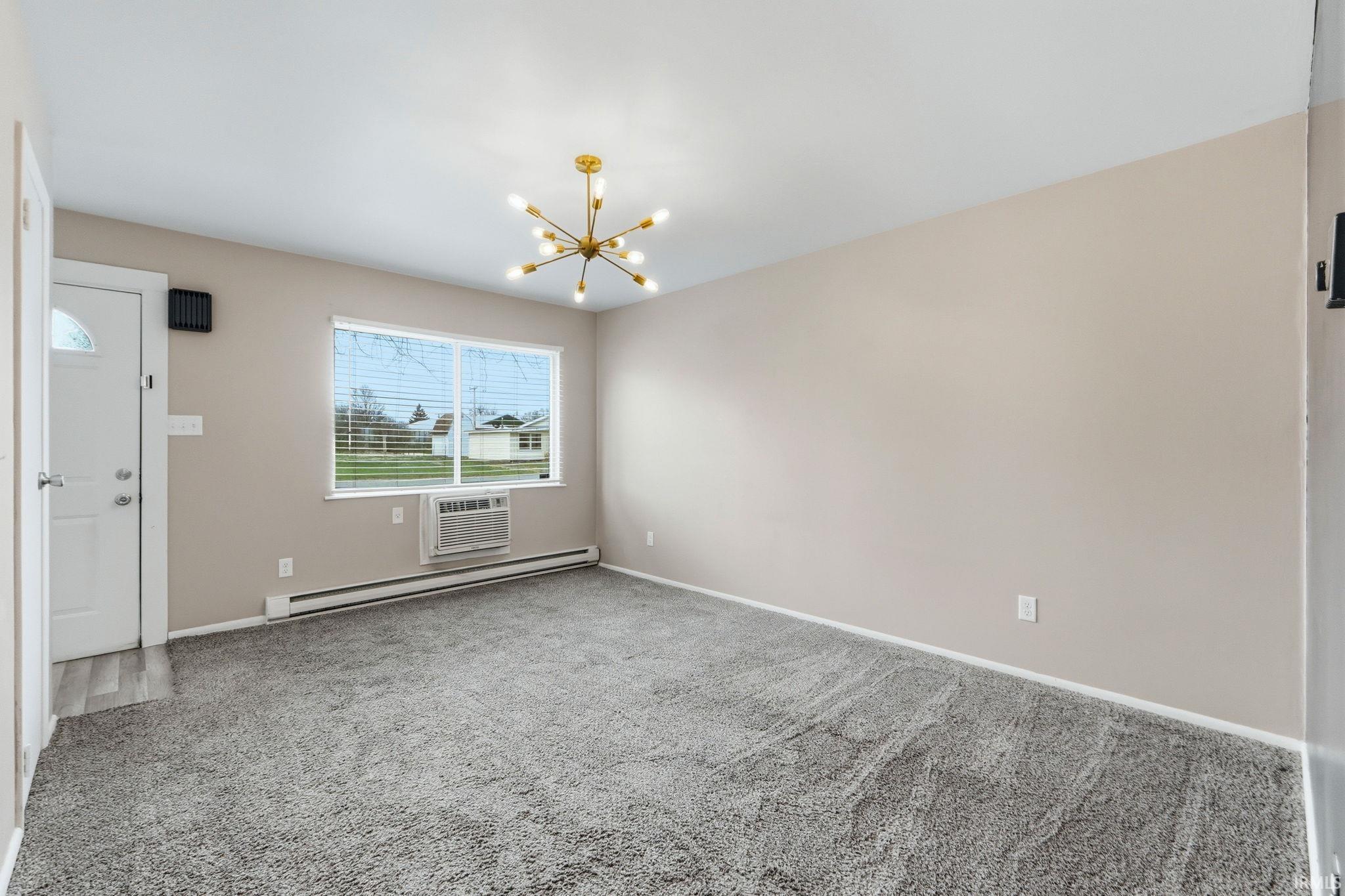 Photo 7 of 3008 Fairoak Drive