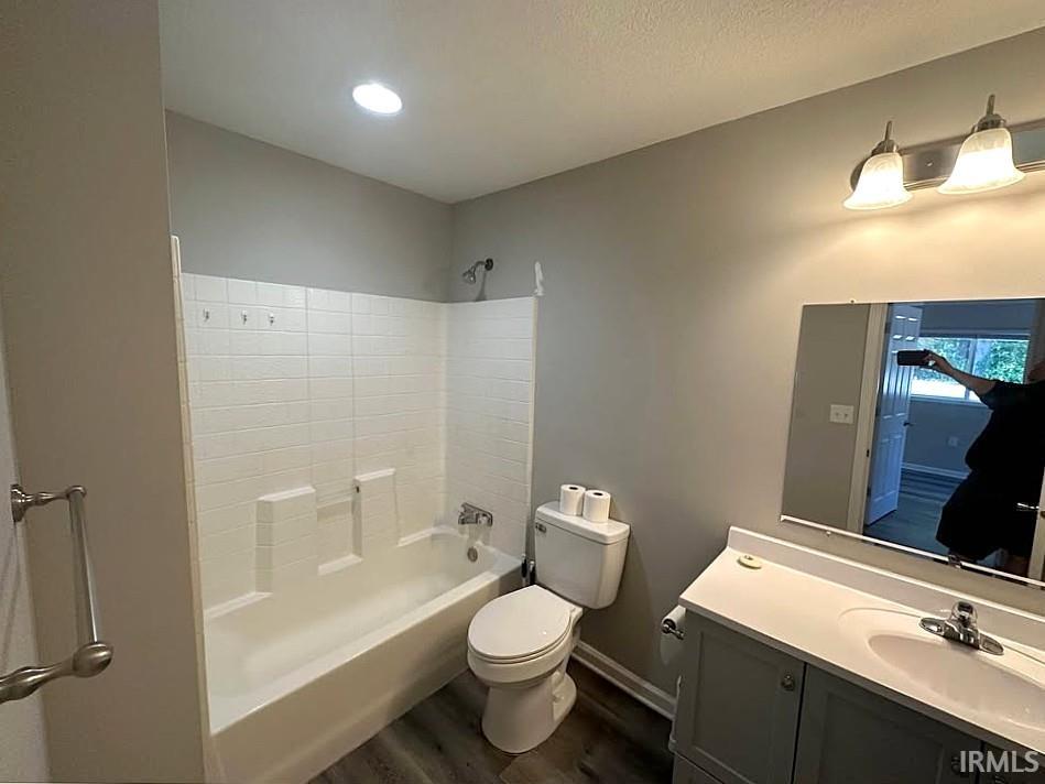 Photo 13 of 1057 E 350 N