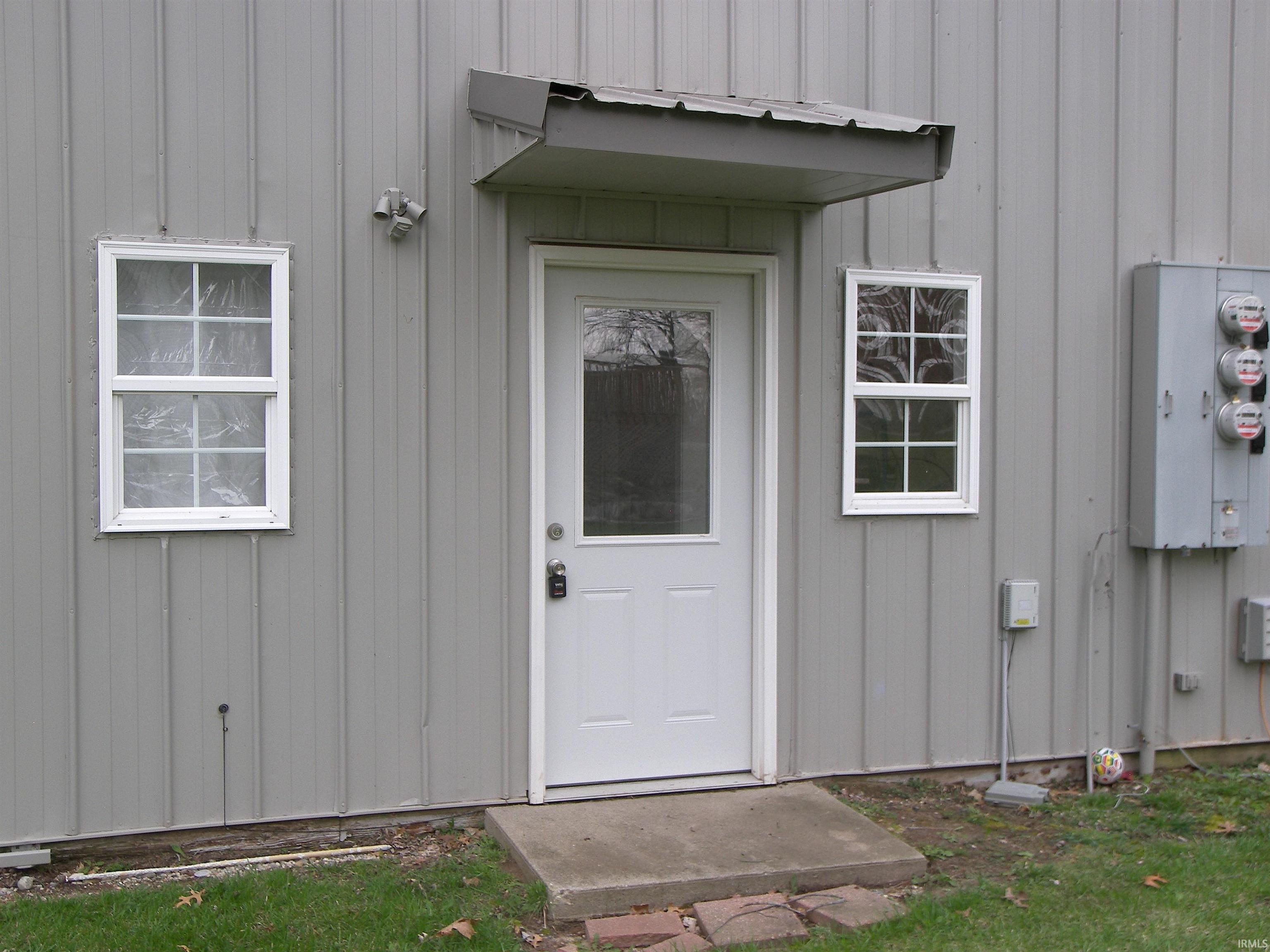 Photo 17 of 1057 E 350 N