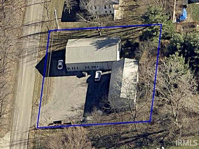 Photo 2 of 1057 E 350 N