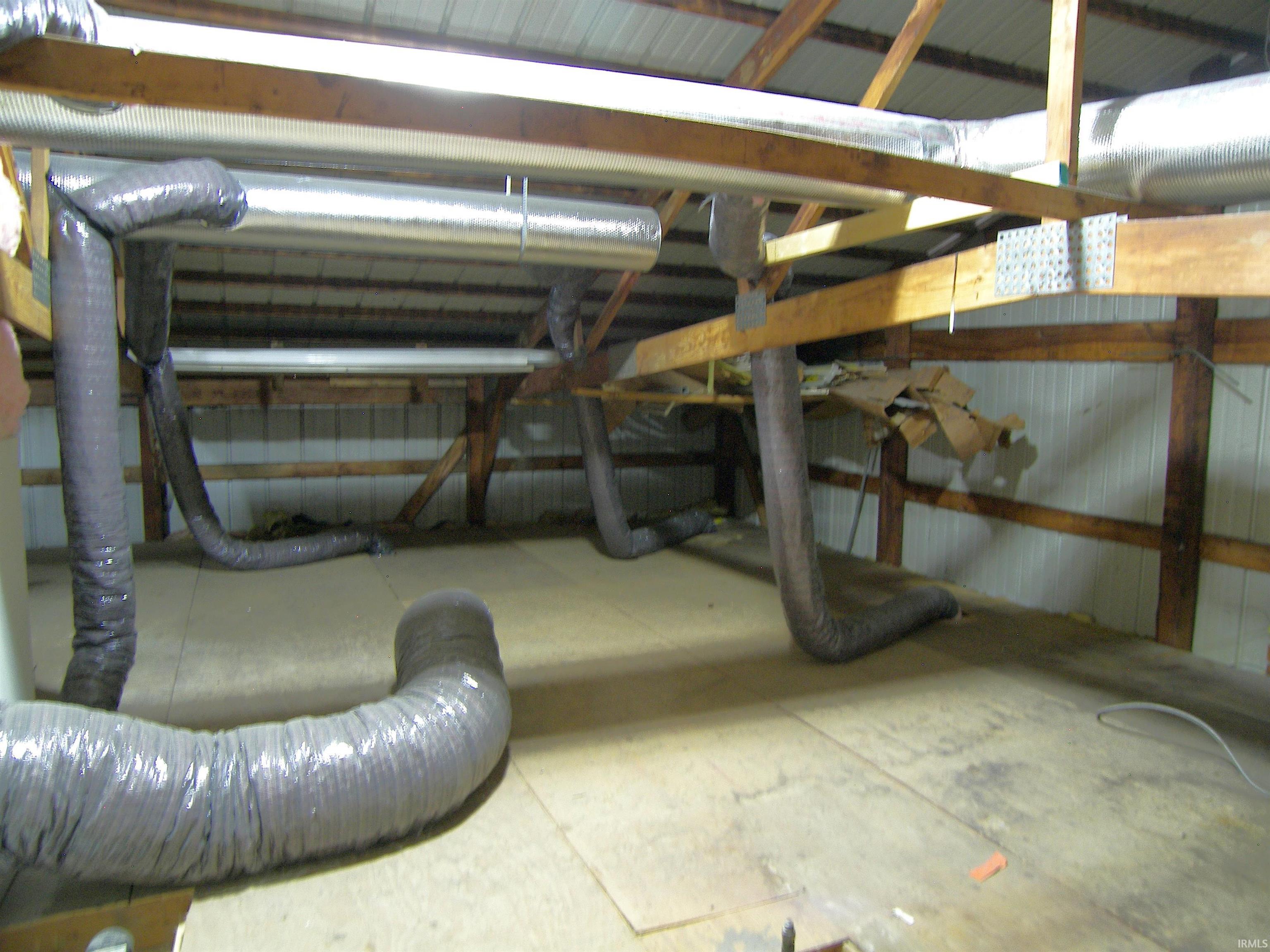 Photo 23 of 1057 E 350 N