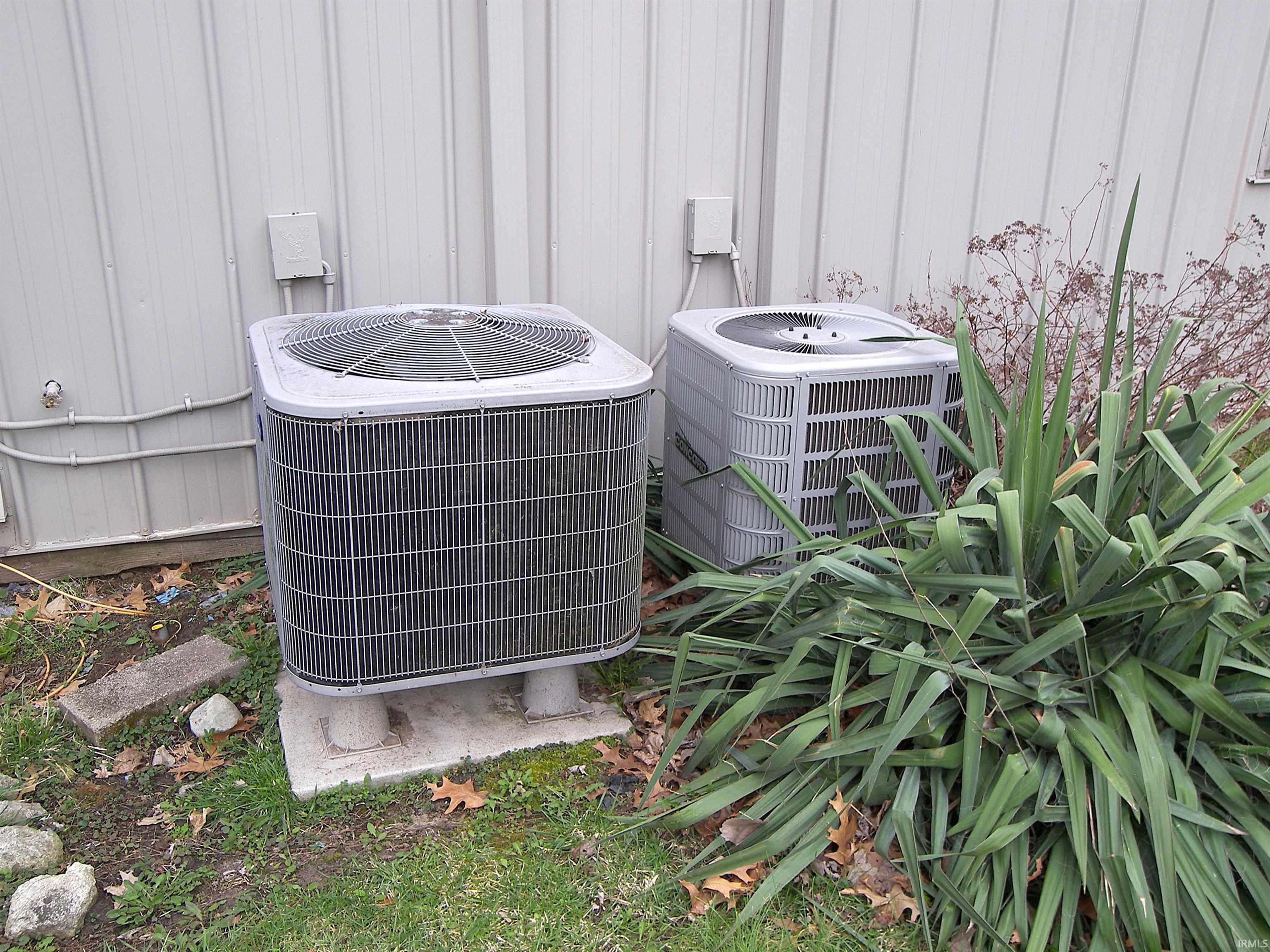 Photo 25 of 1057 E 350 N