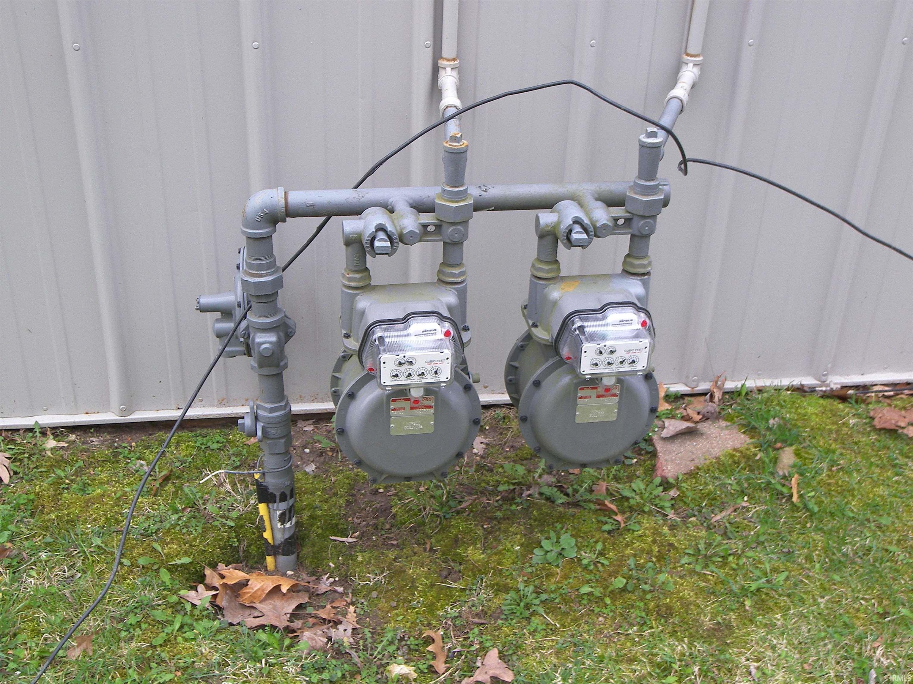 Photo 26 of 1057 E 350 N