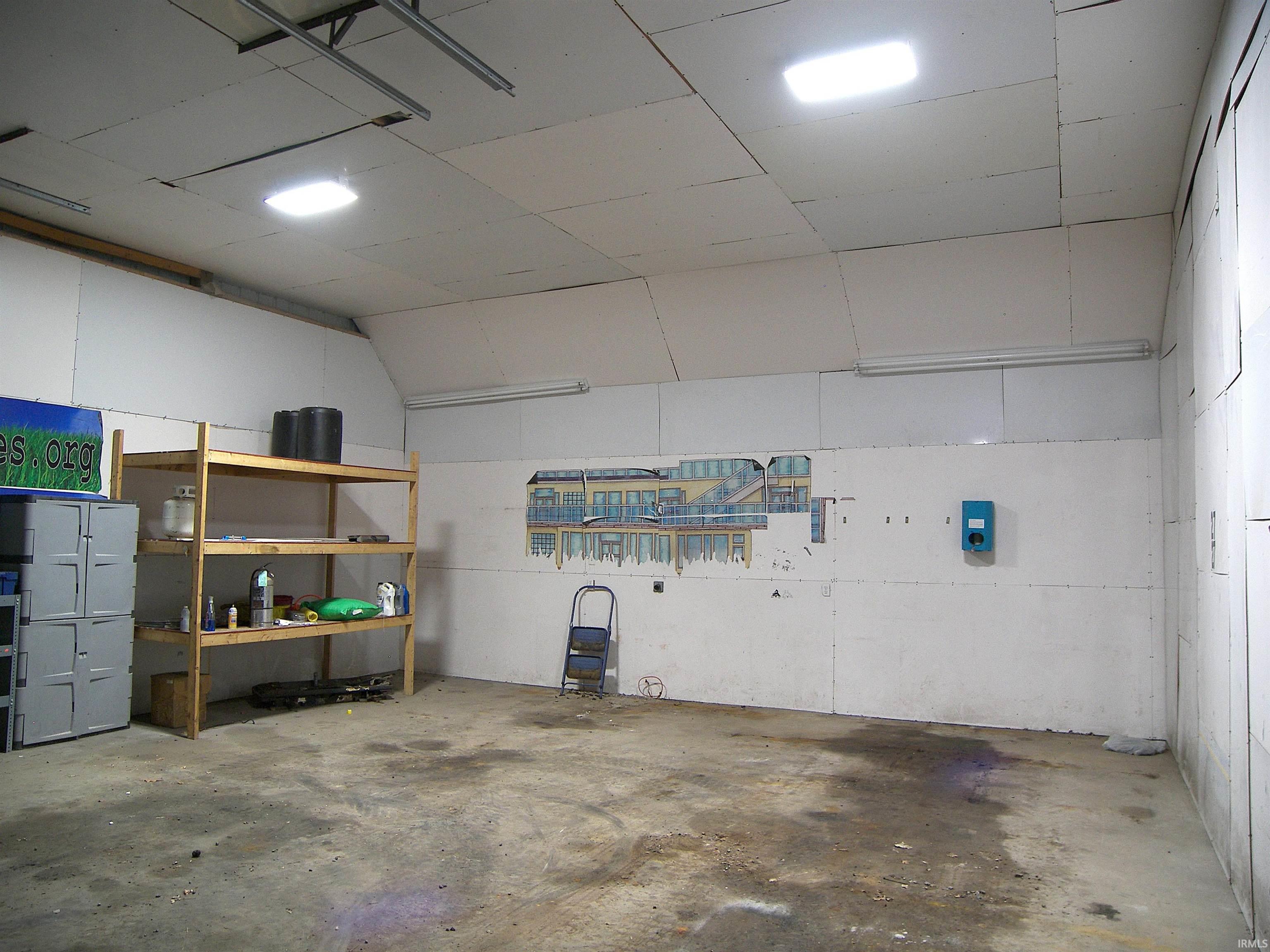 Photo 31 of 1057 E 350 N