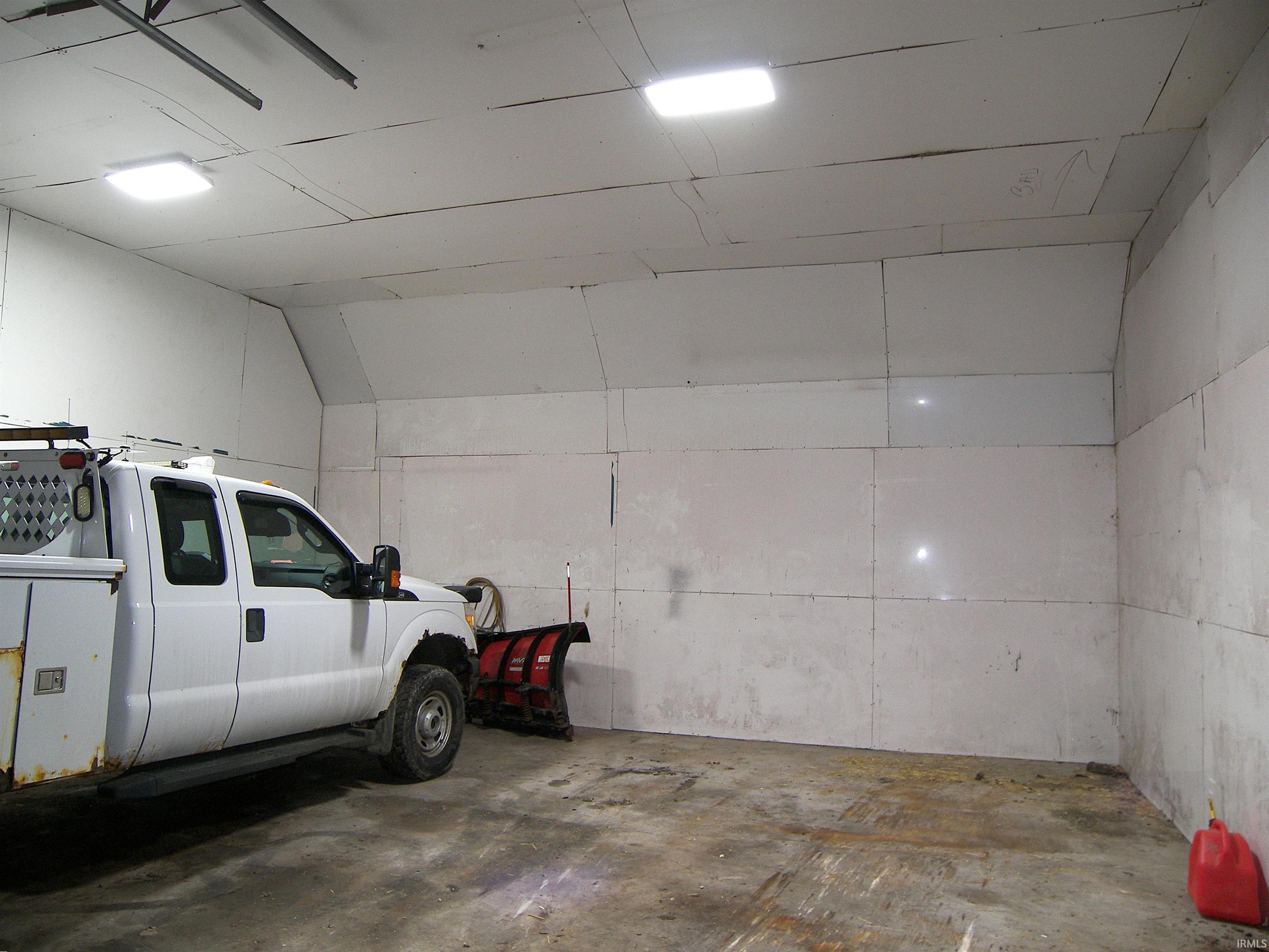 Photo 35 of 1057 E 350 N