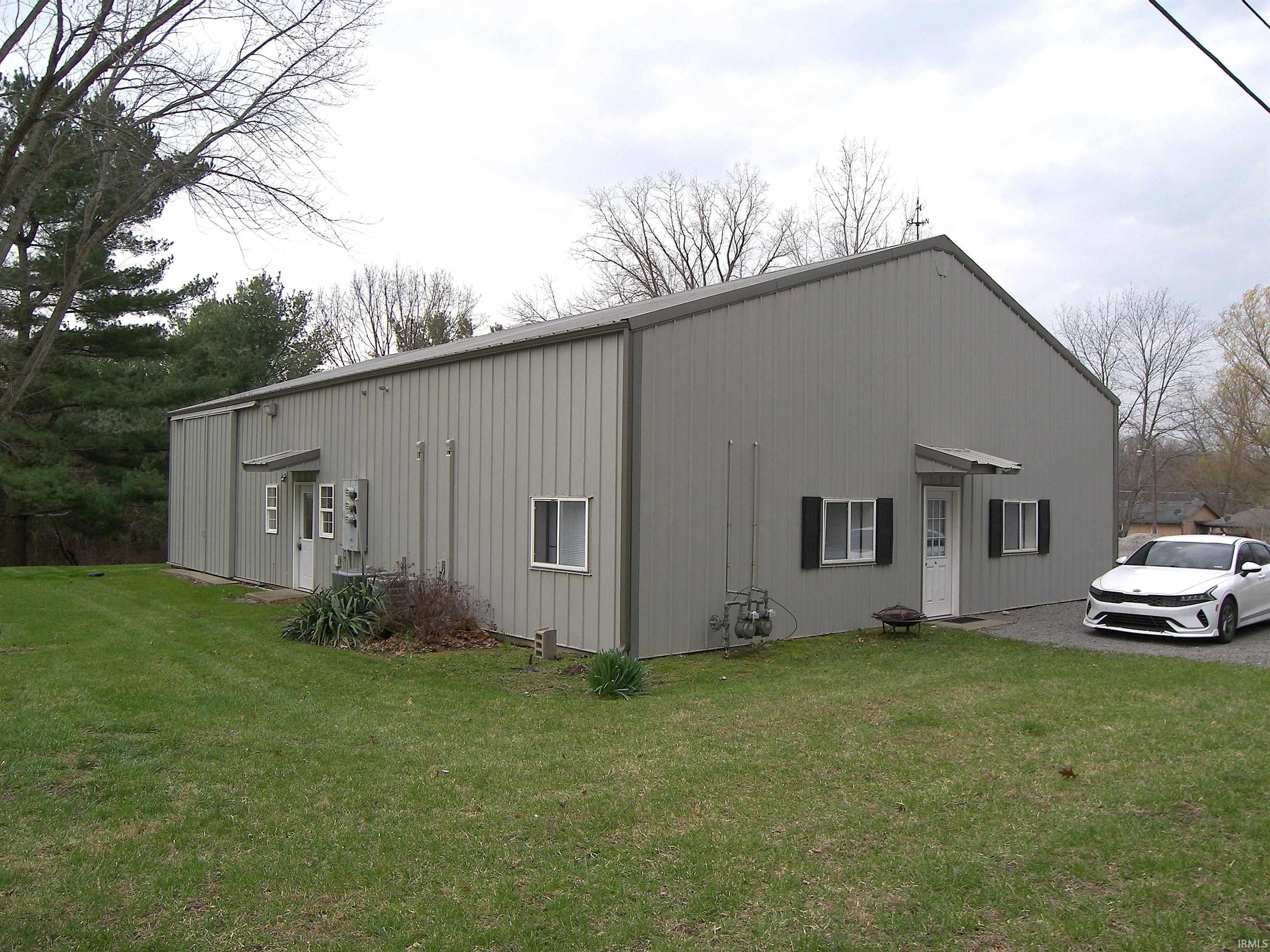 Photo 6 of 1057 E 350 N