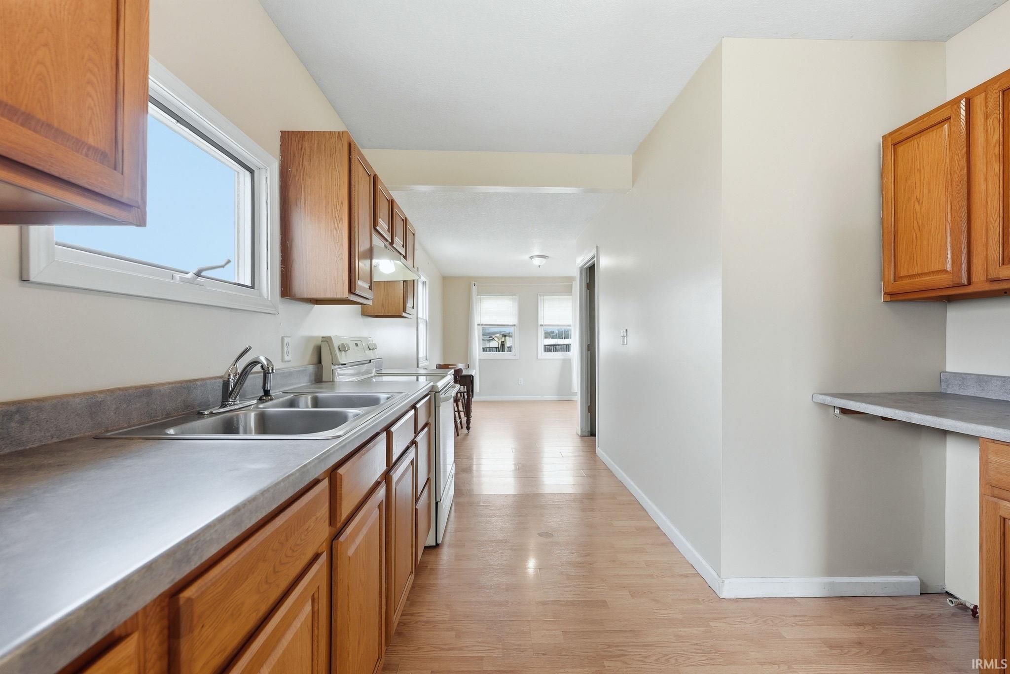 Photo 8 of 312 Joe Street