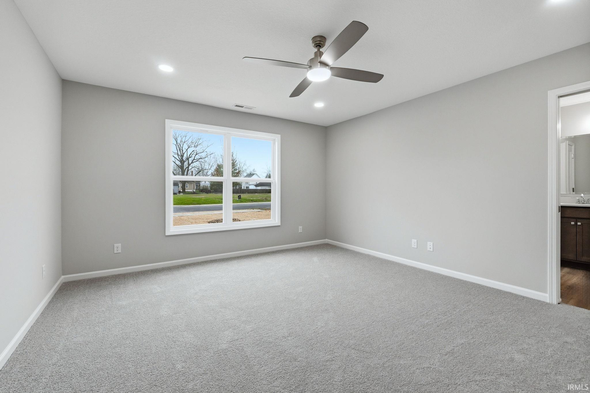 Photo 13 of 218 Saddle Ridge Drive