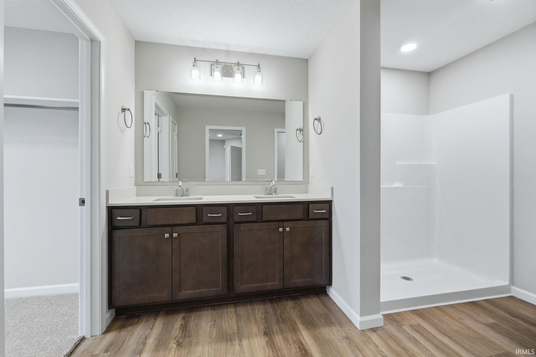 Photo 16 of 218 Saddle Ridge Drive