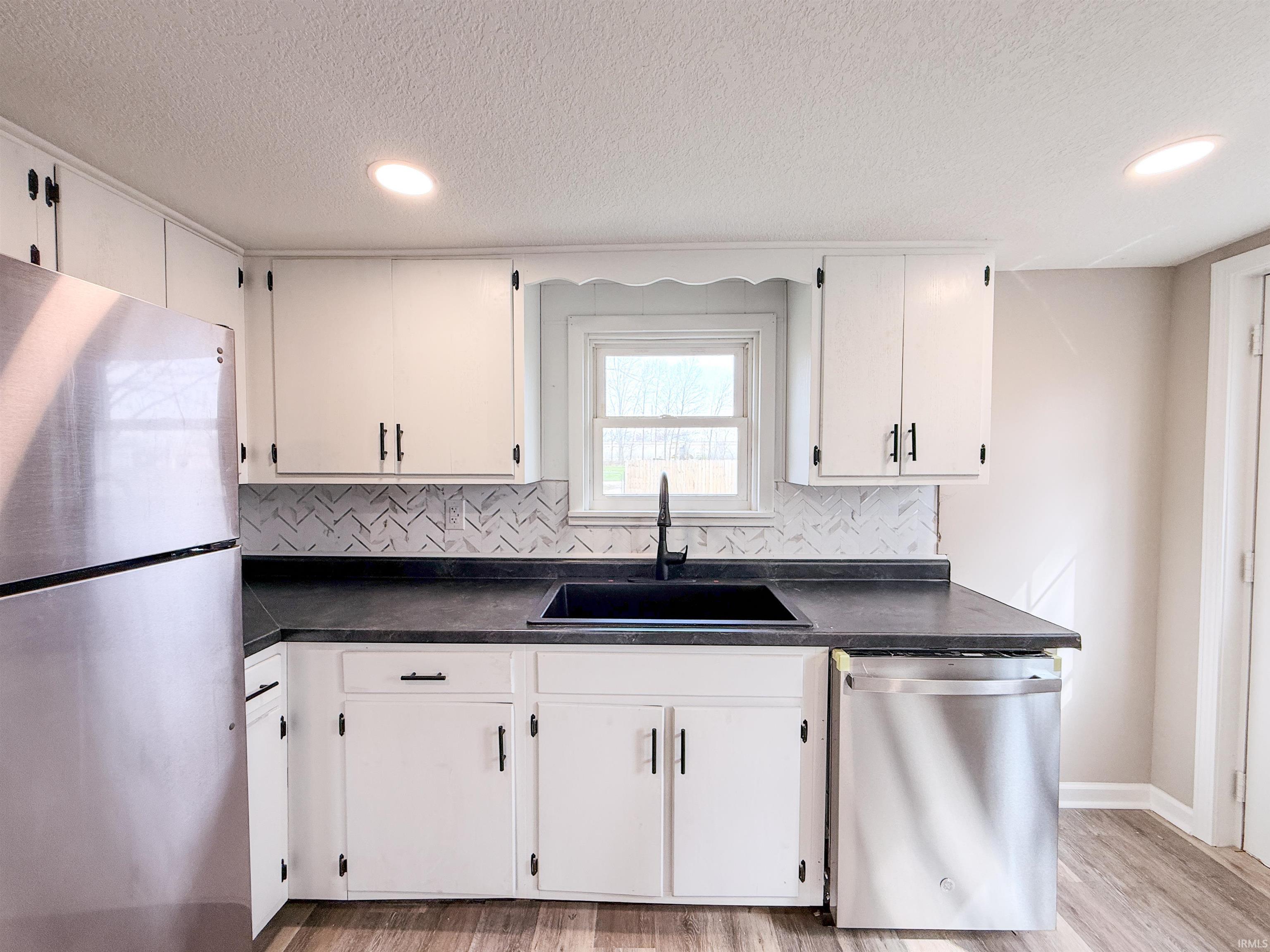 Photo 7 of 1208 W Quincy Street