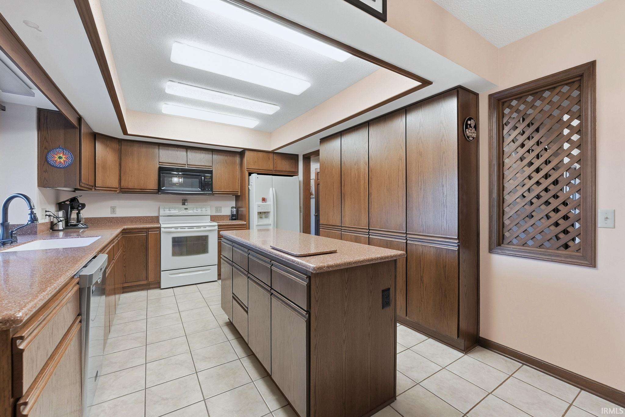 Photo 11 of 2636 Kingston Point