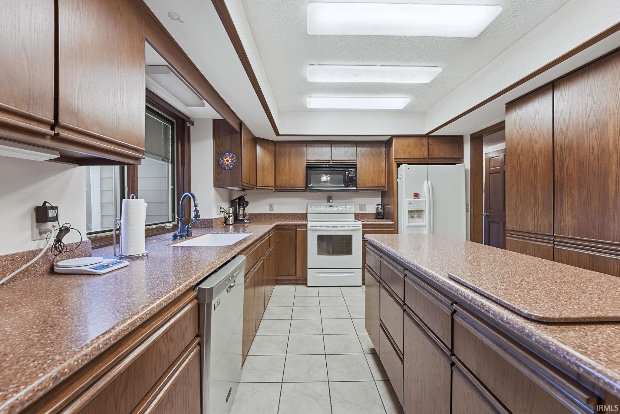 Photo 12 of 2636 Kingston Point