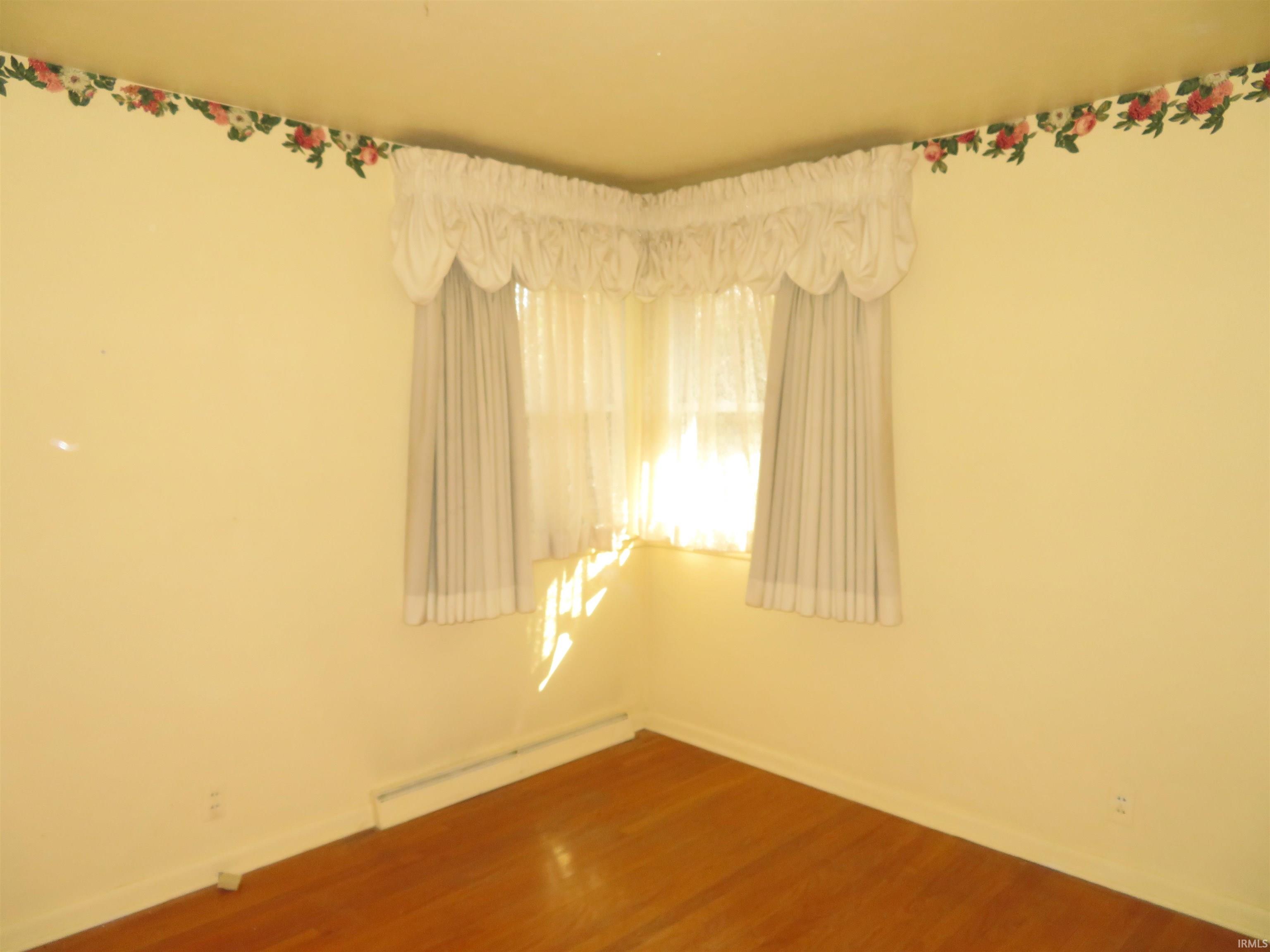 Photo 10 of 2212 Compton Avenue