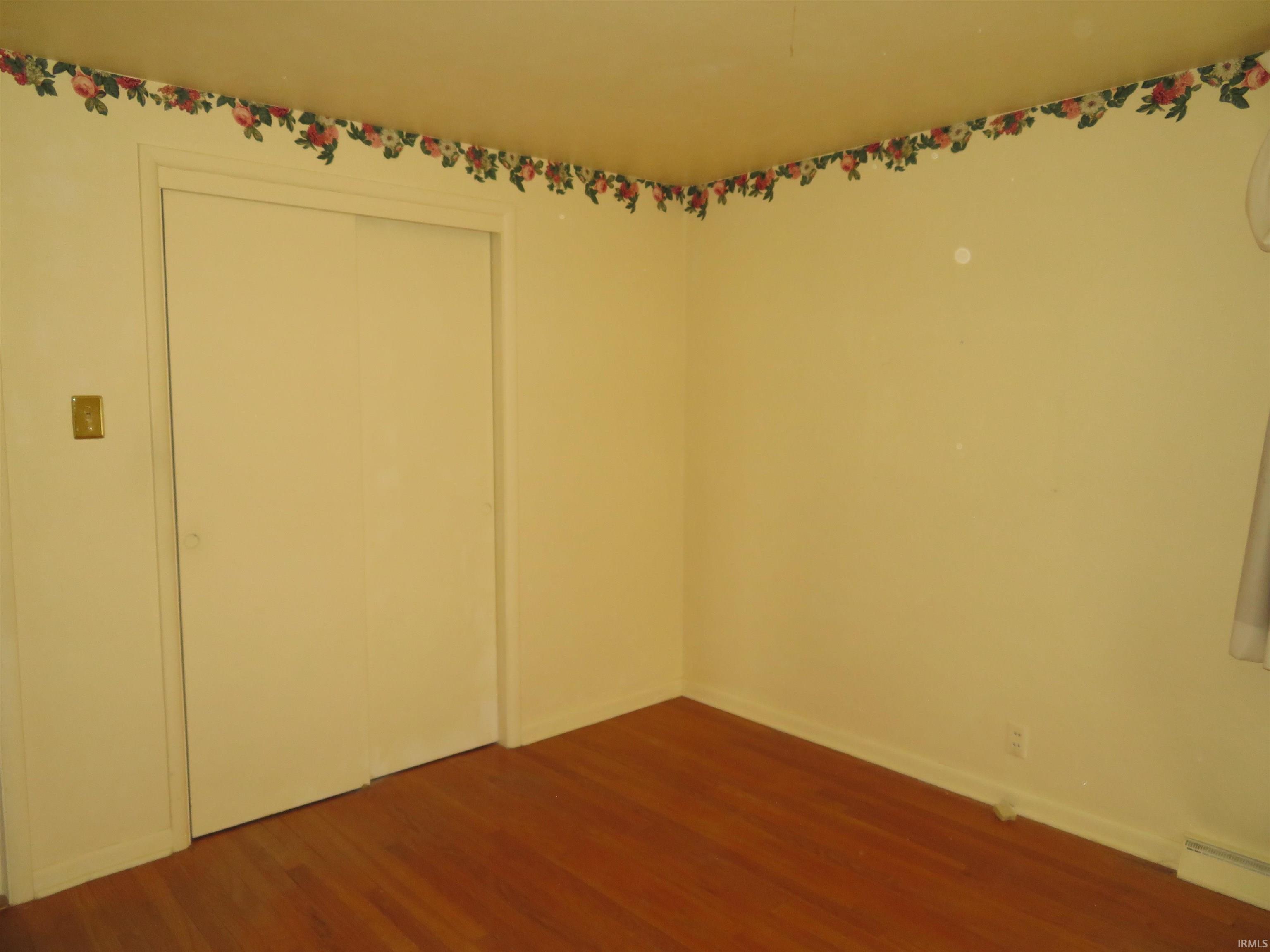 Photo 11 of 2212 Compton Avenue