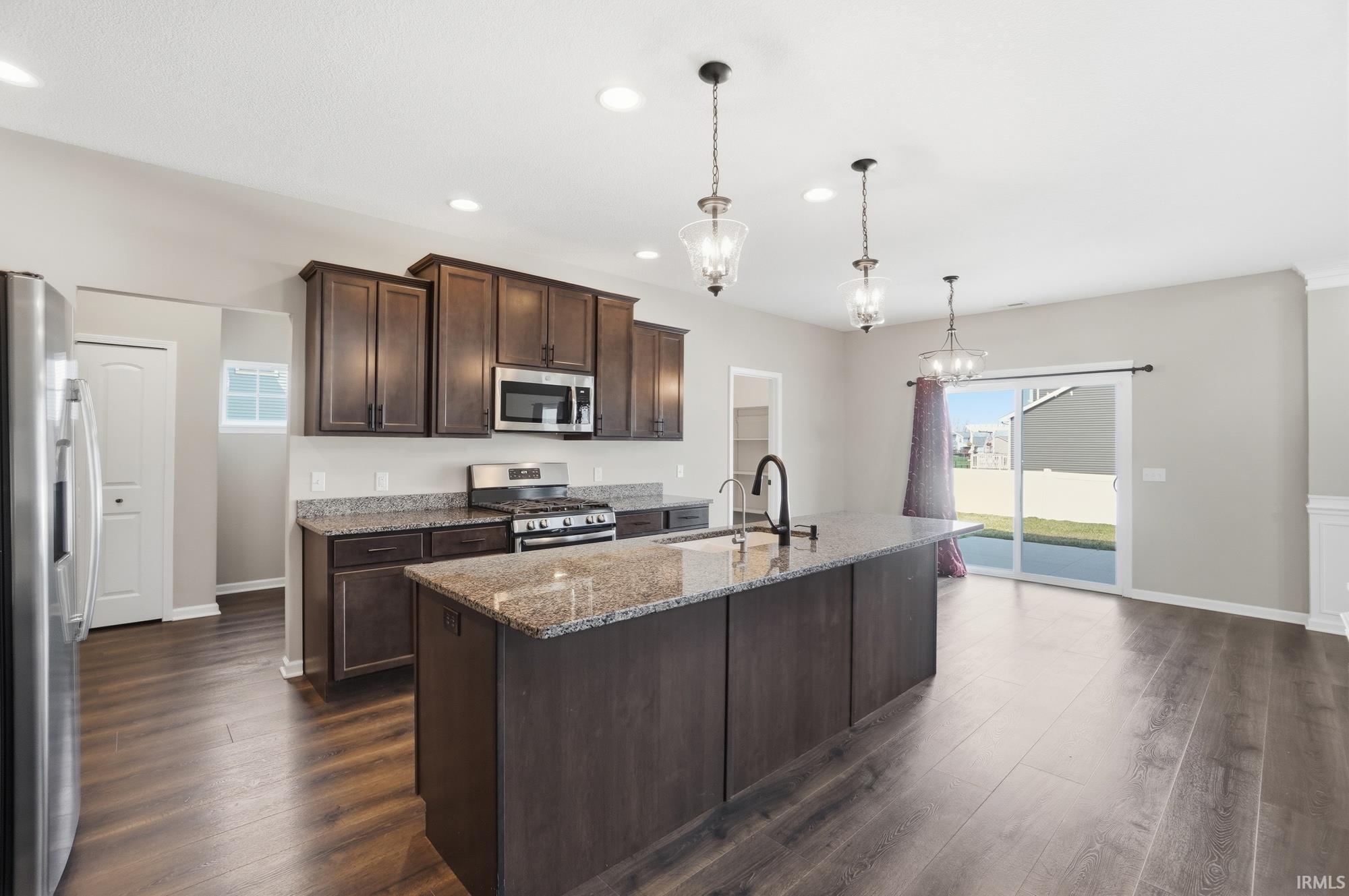 Photo 11 of 377 Carrara Cove