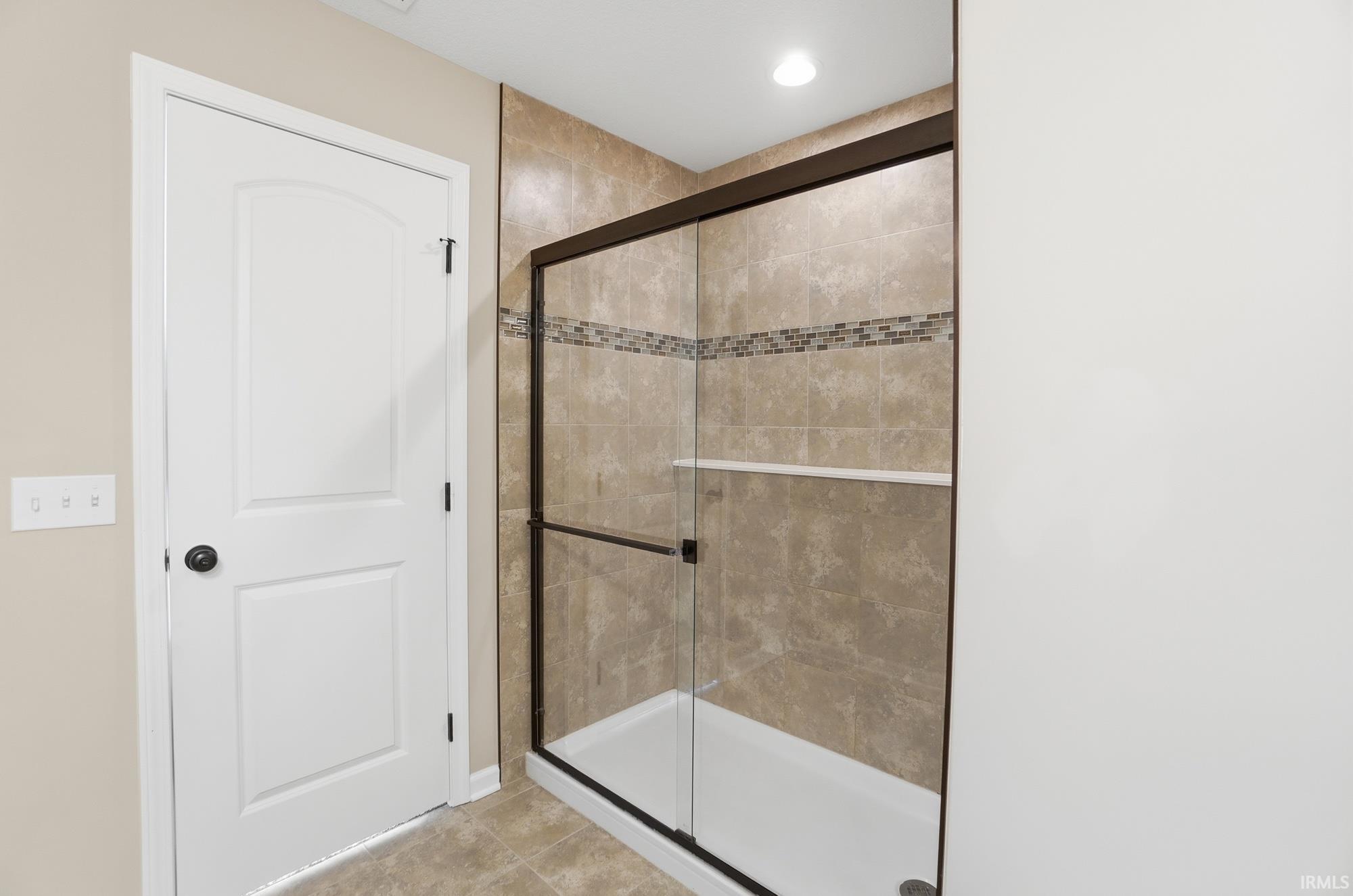 Photo 23 of 377 Carrara Cove