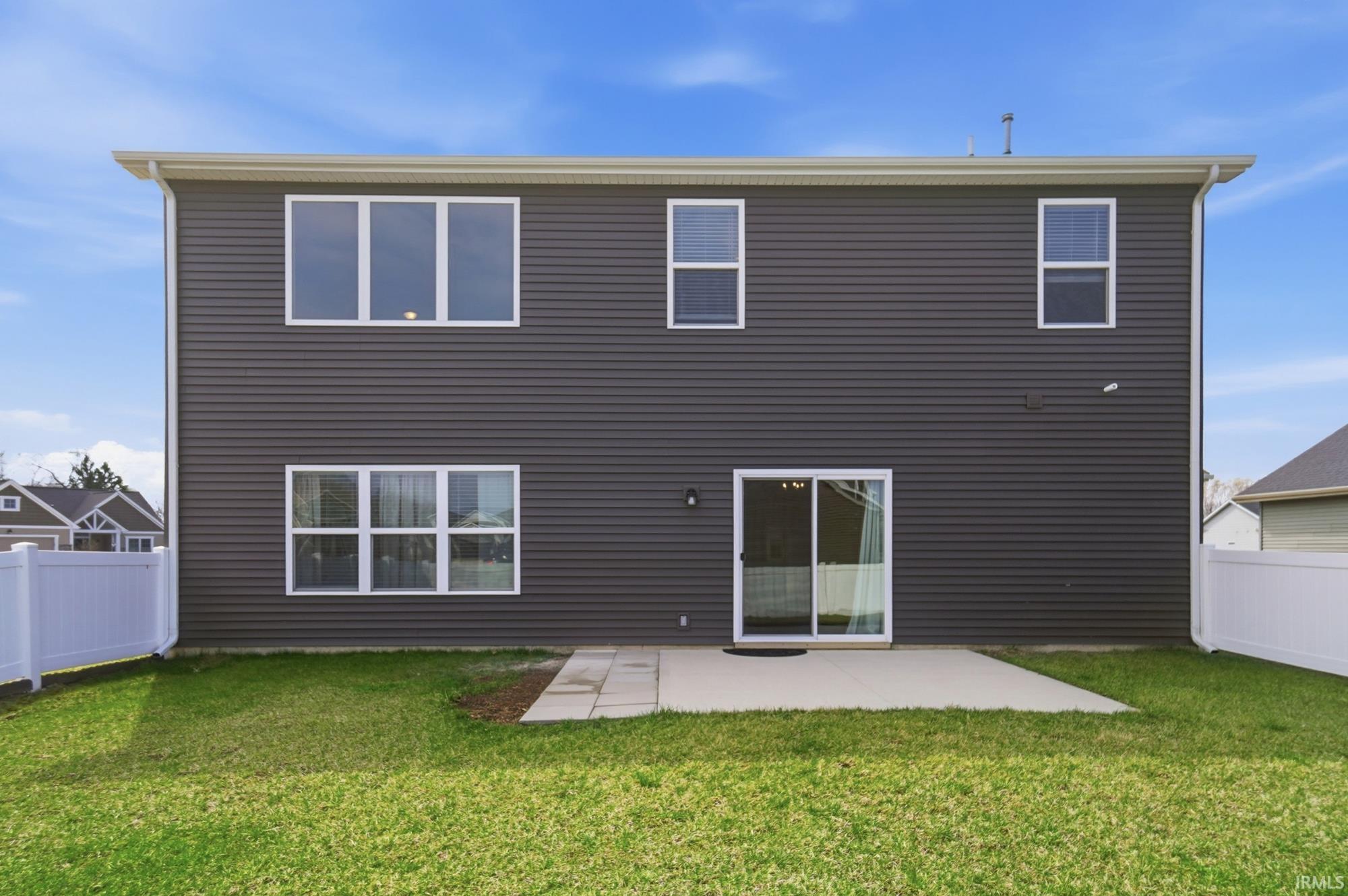 Photo 33 of 377 Carrara Cove