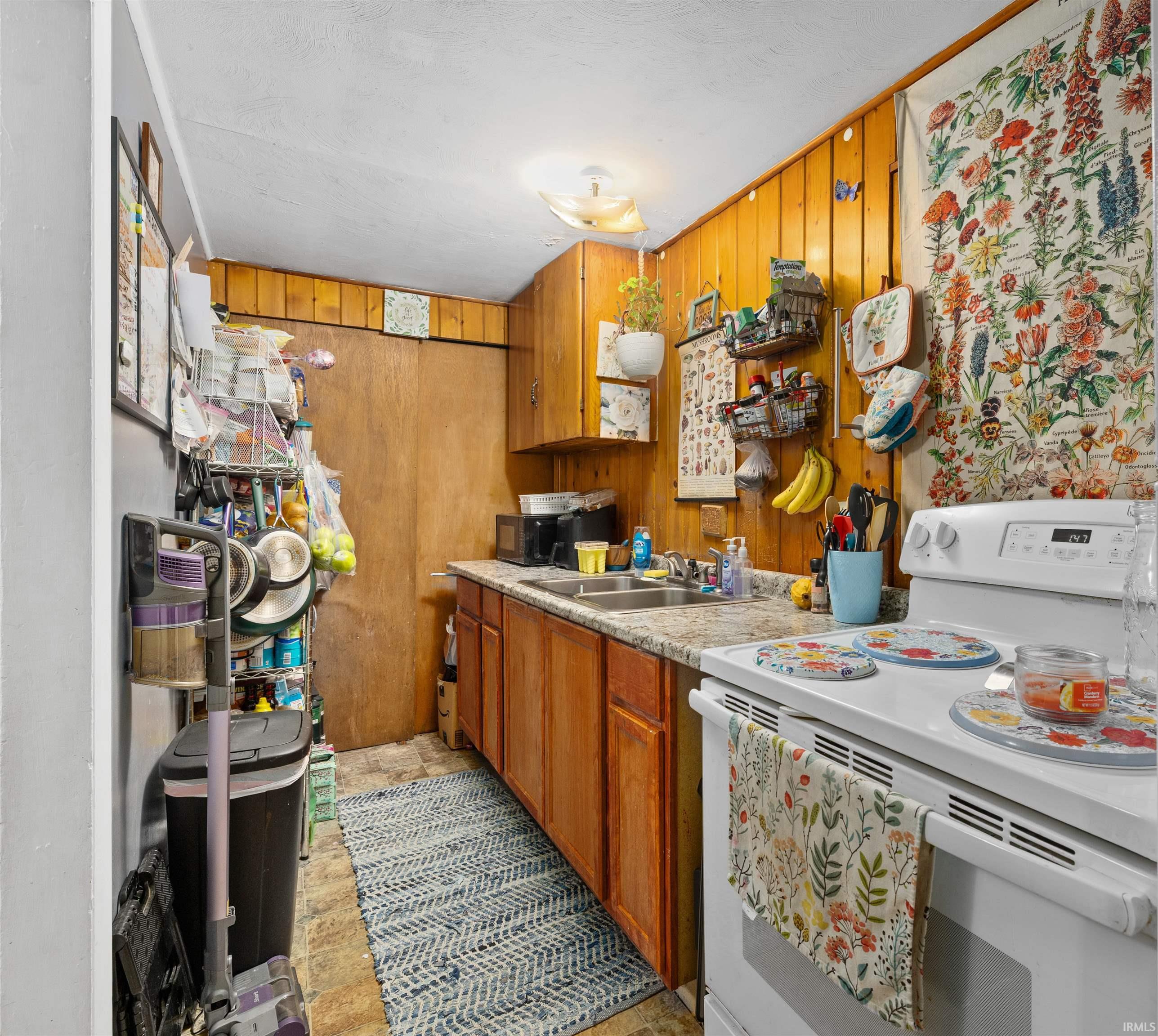 Photo 19 of 4865 W US 30 Highway