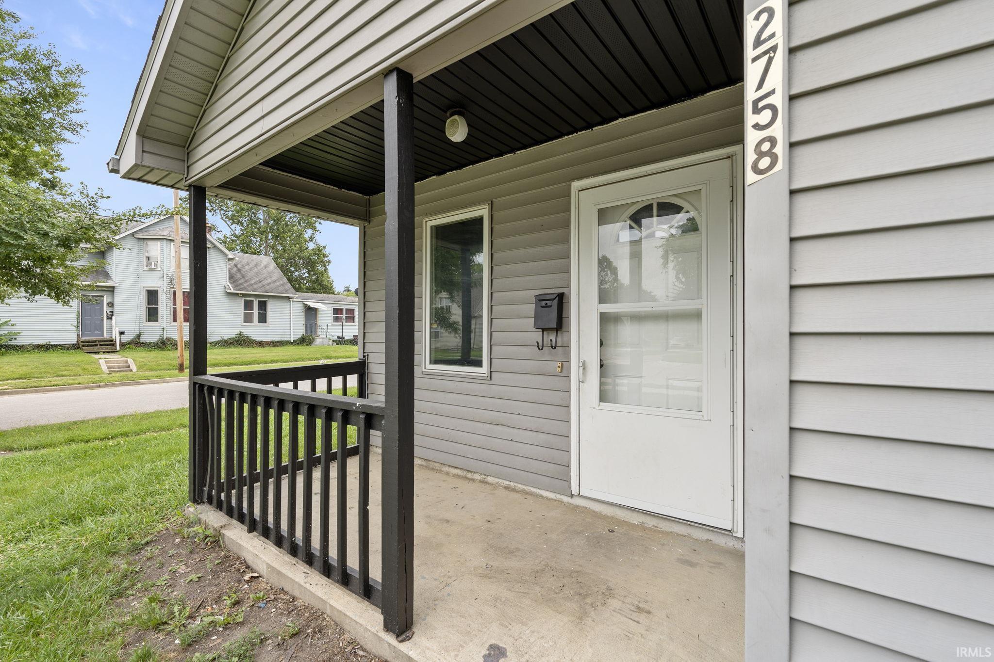 Photo 6 of 2758 Abbott Street