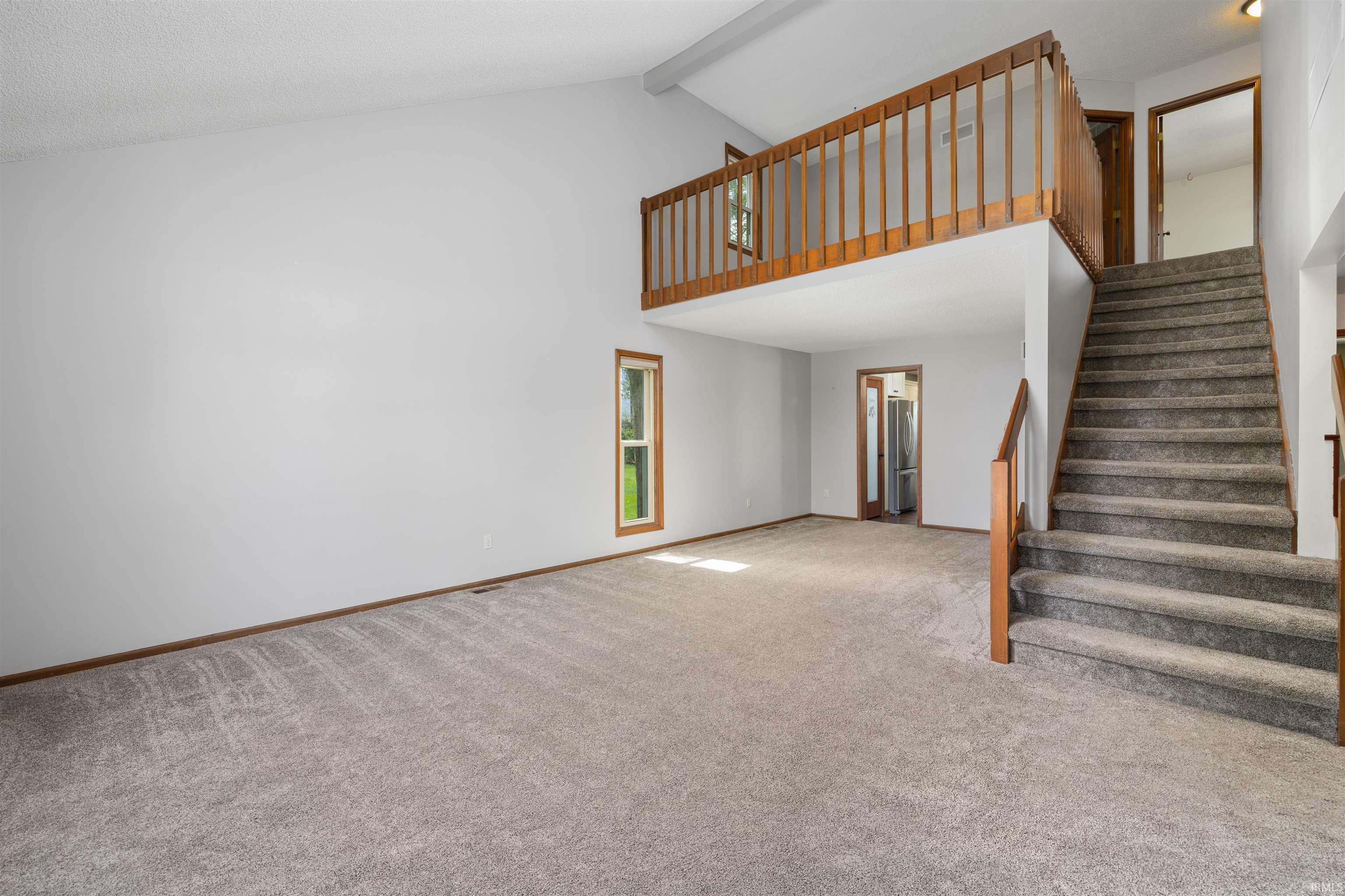 Photo 4 of 3922 Scarborough Drive