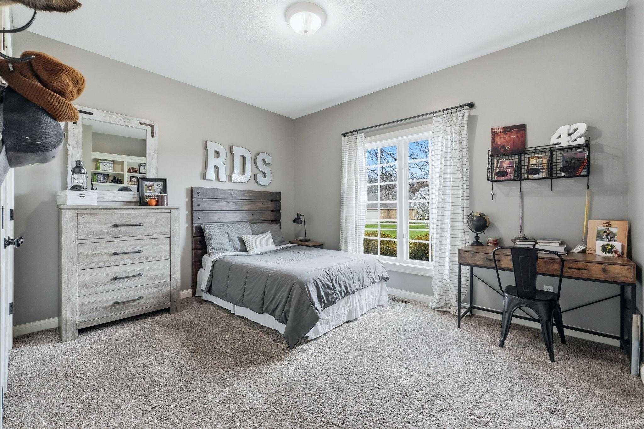 Photo 19 of 9802 Banyan Court