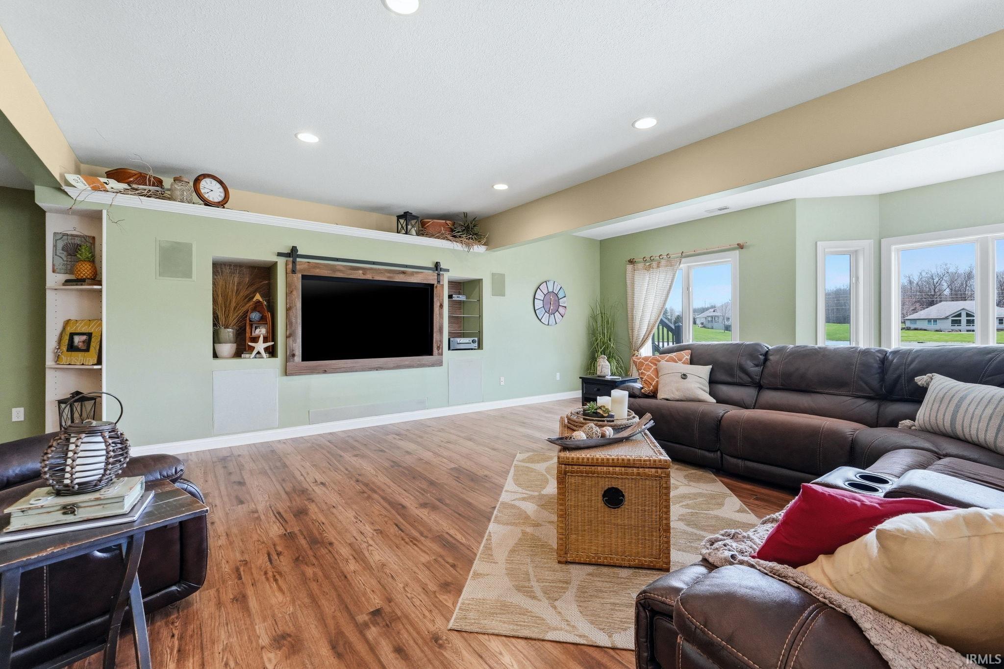 Photo 21 of 9802 Banyan Court