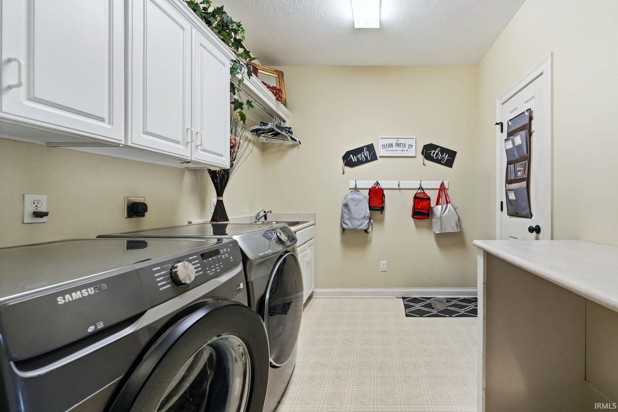 Photo 30 of 9802 Banyan Court