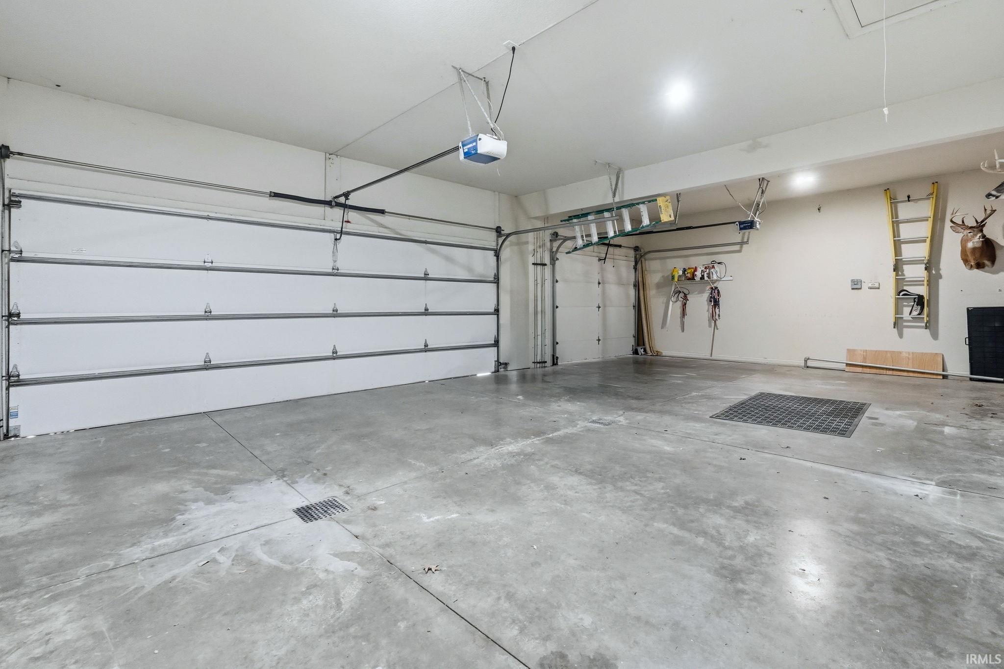 Photo 31 of 9802 Banyan Court