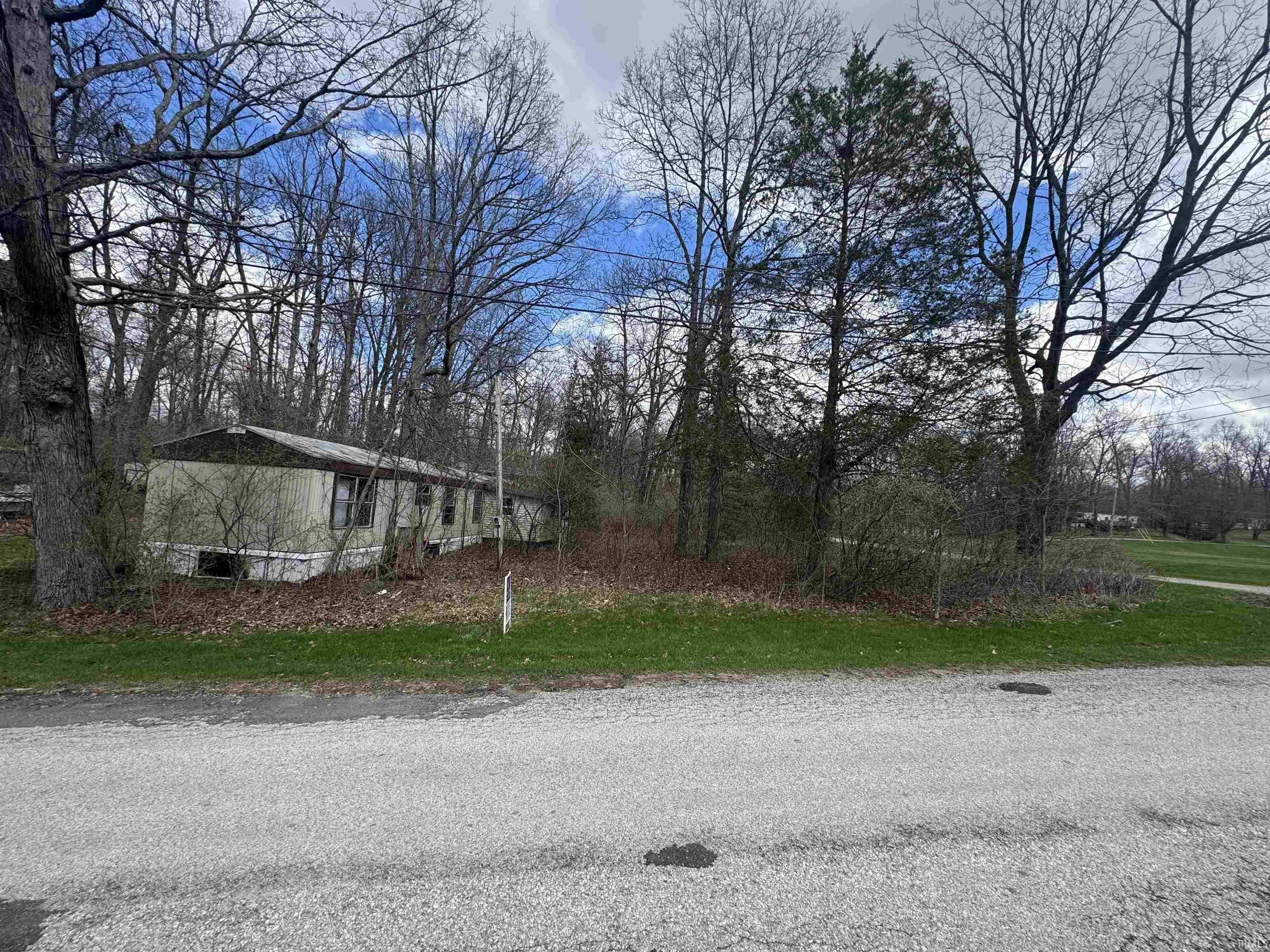 Photo 4 of 1105 S 420 W Road