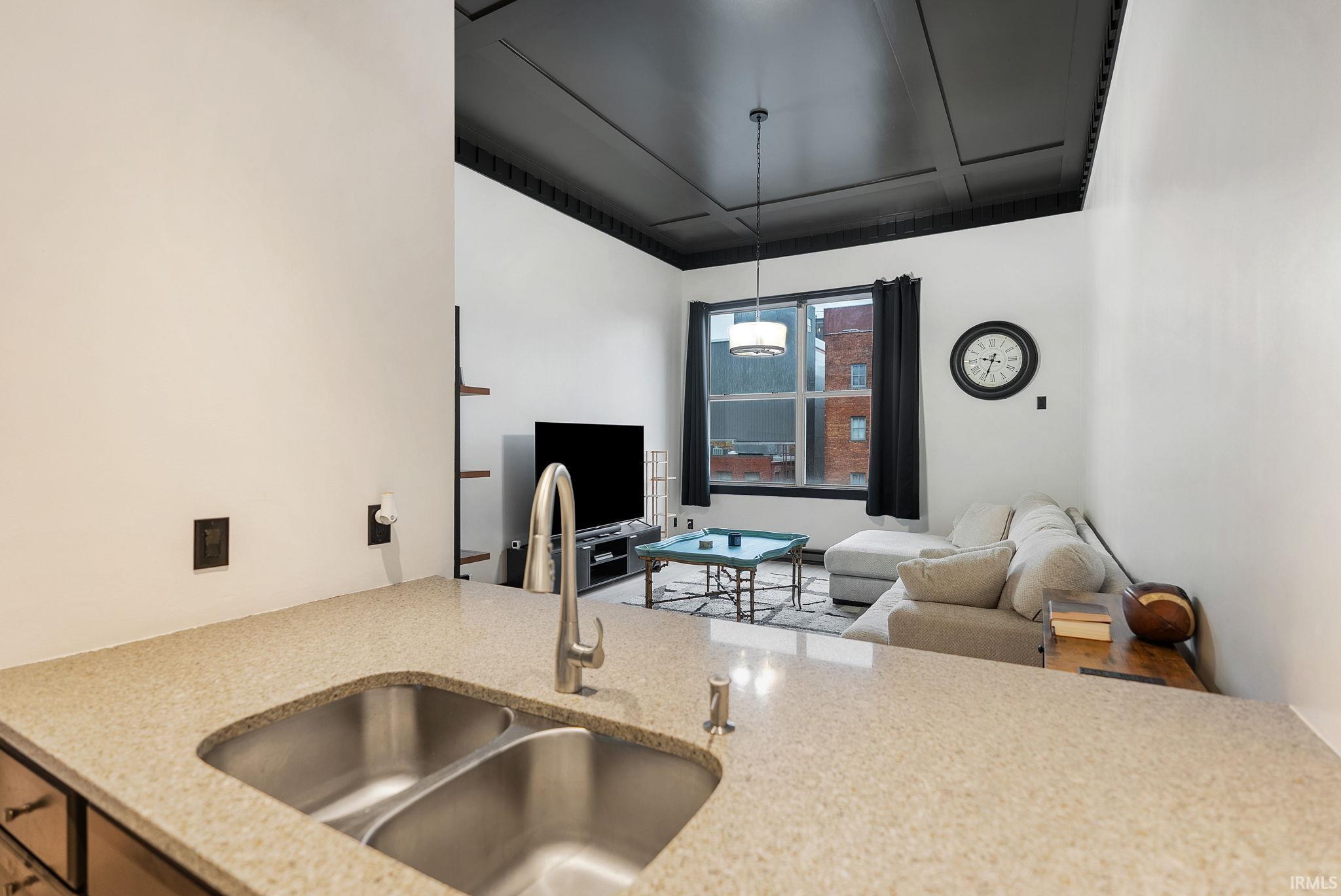 Photo 8 of 113 W Wayne Street